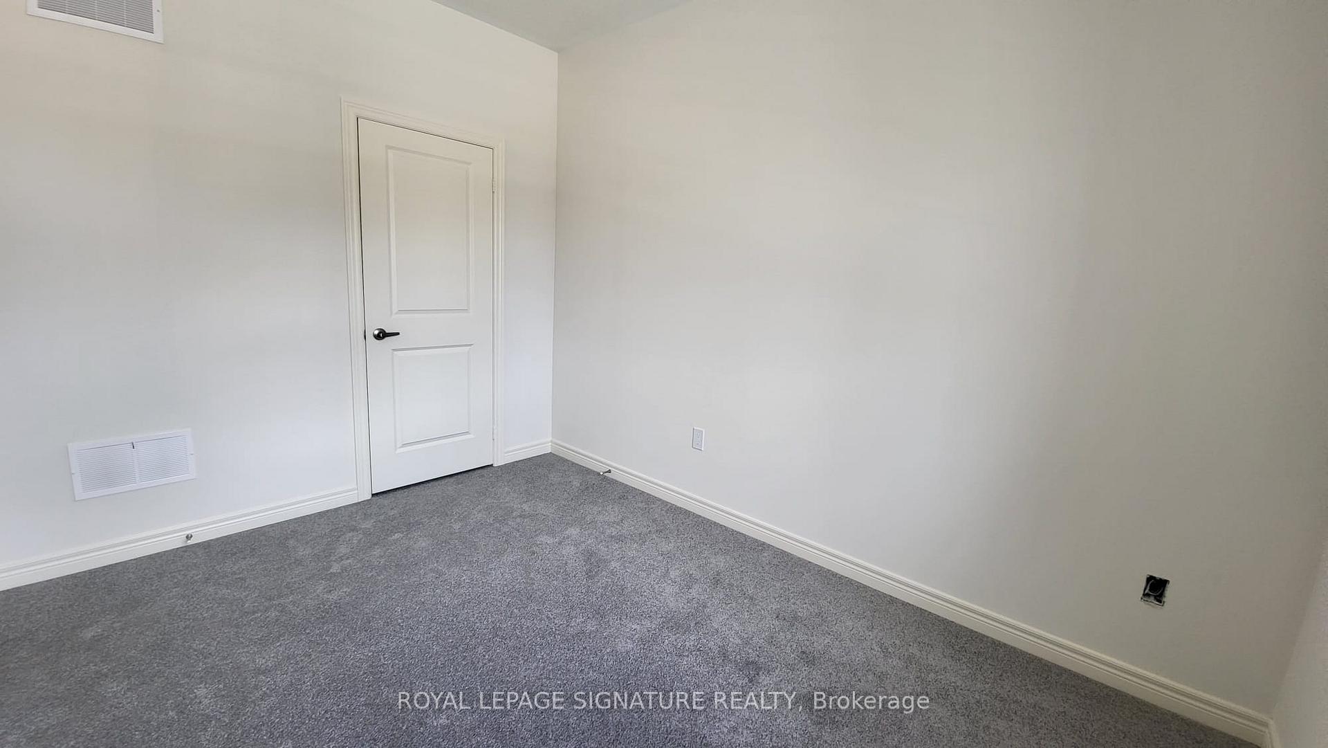 Photo 12 of 47 Gledhill Crescent, Cambridge, Little's Corners — HOMEH