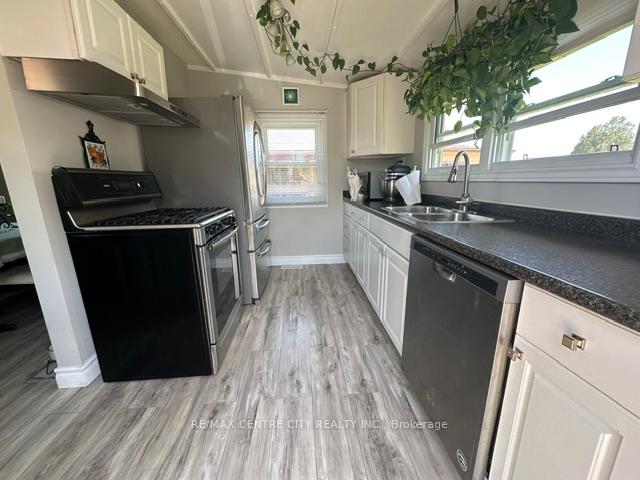Photo 6 of Unit 41, 2189 Dundas Street E, London, East I — HOMEH