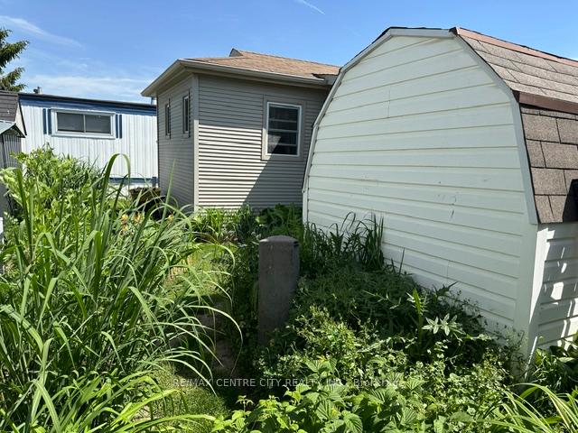 Photo 19 of Unit 41, 2189 Dundas Street E, London, East I — HOMEH