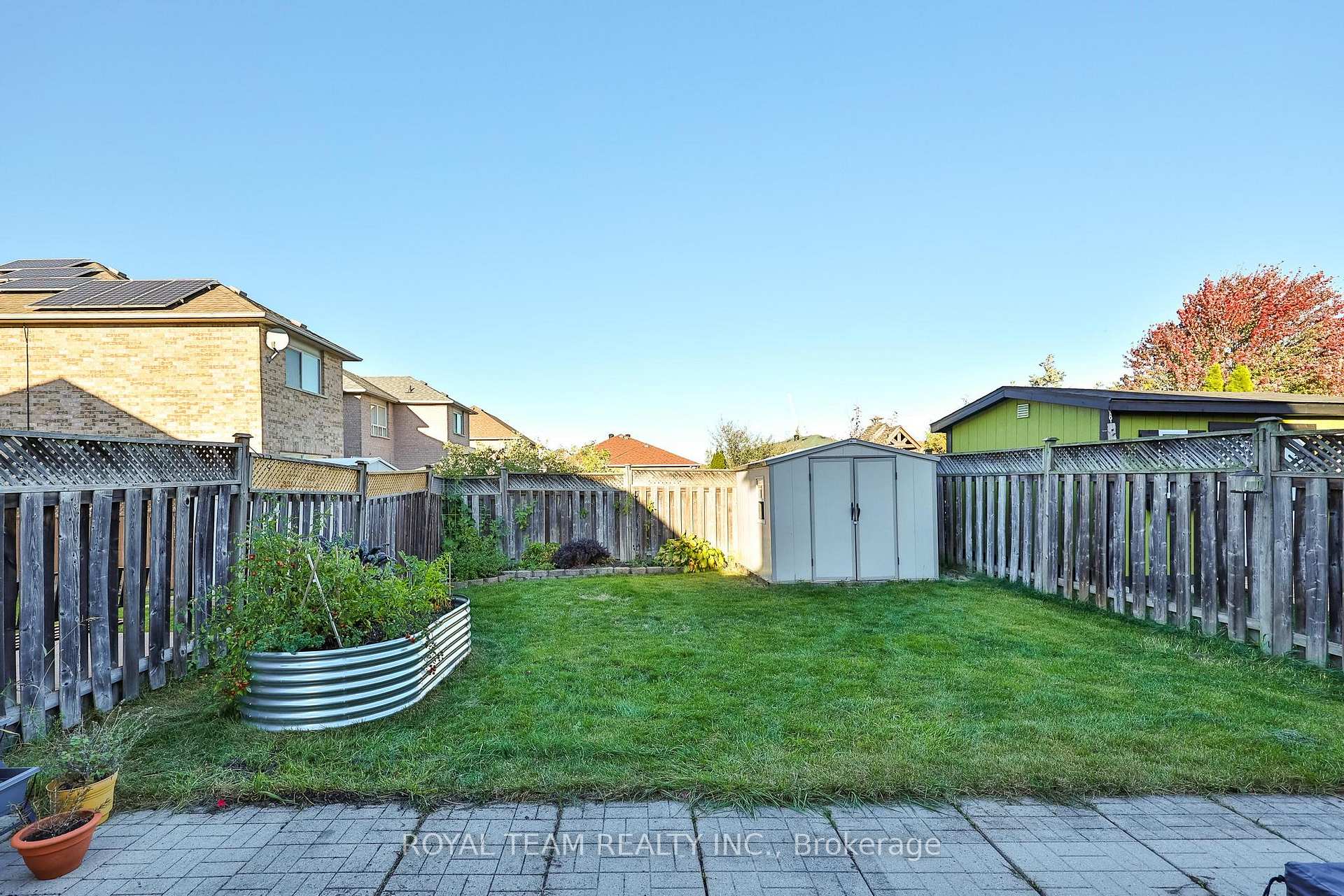 Photo 35 of 40 Emily Carr Crescent, Caledon, Bolton West — HOMEH