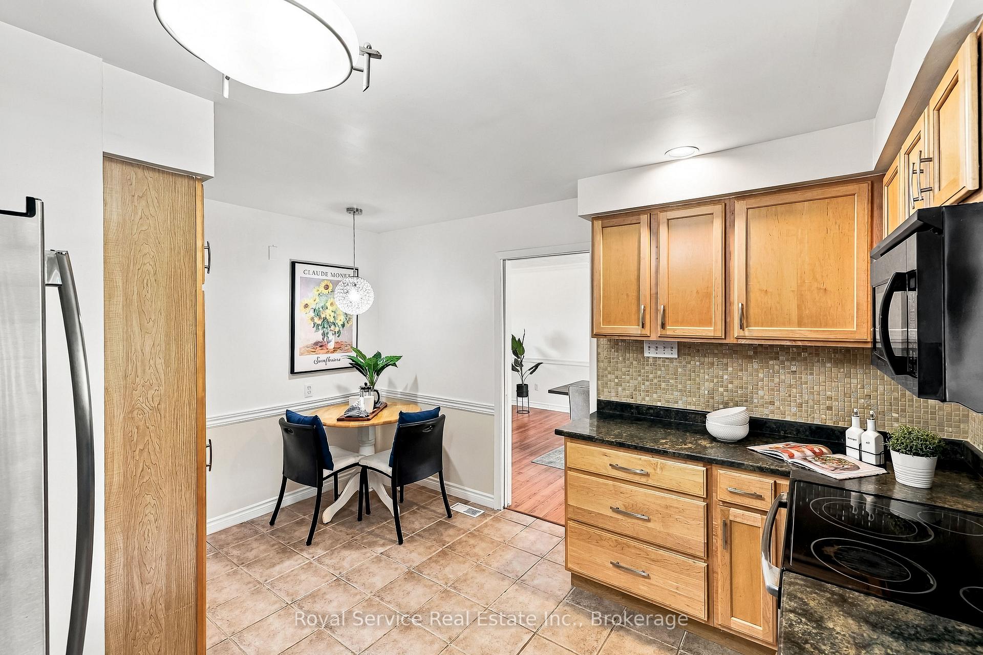 Photo 20 of 38 Burnham Avenue, Cramahe, Colborne — HOMEH