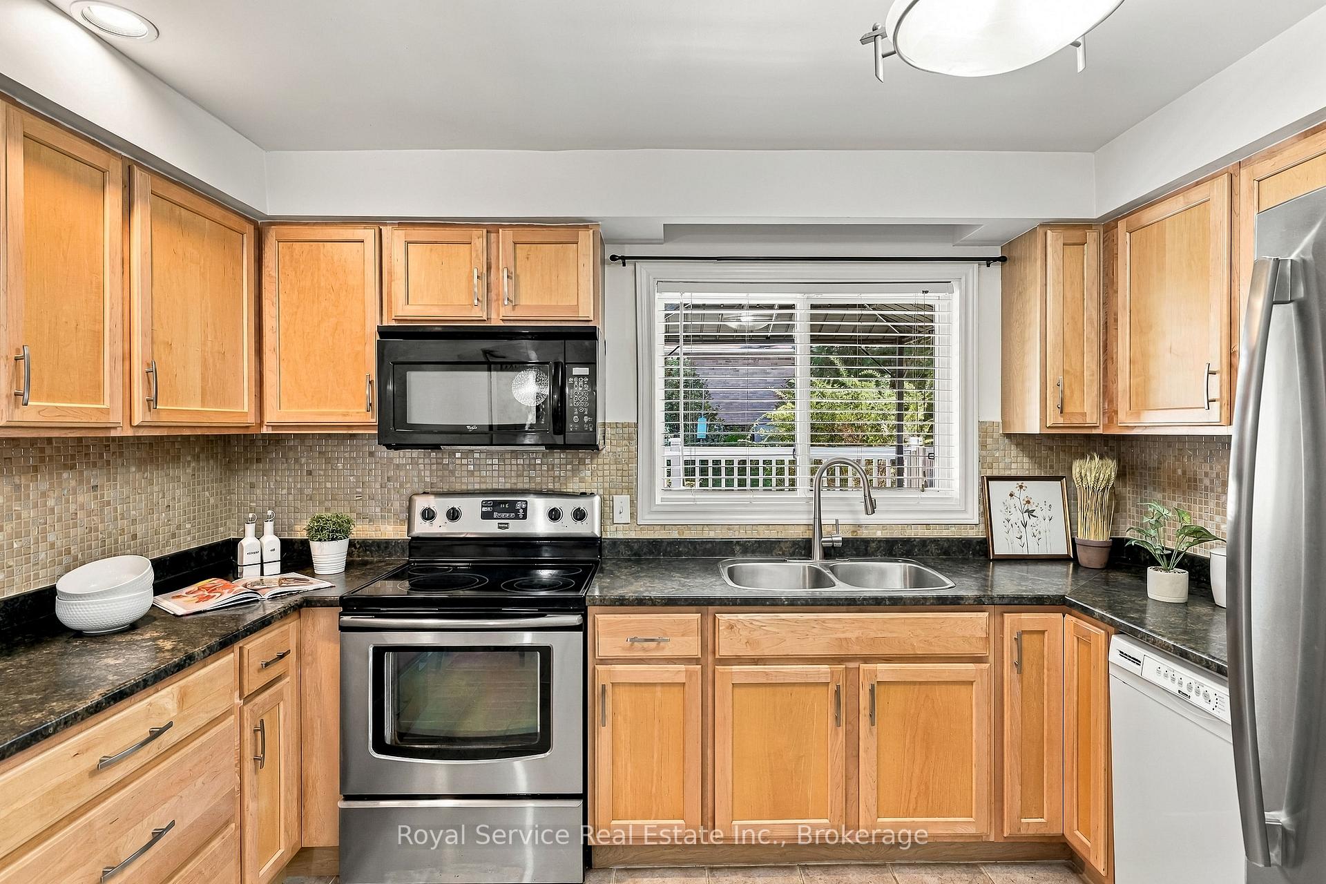 Photo 22 of 38 Burnham Avenue, Cramahe, Colborne — HOMEH