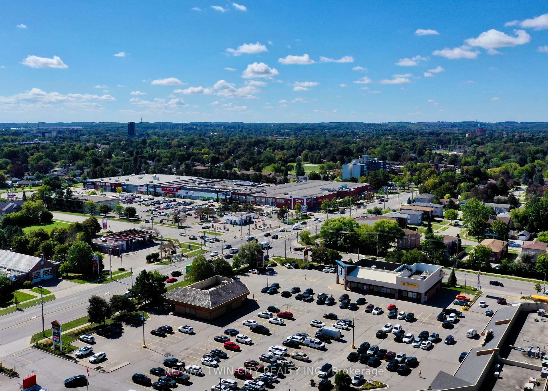 Photo 13 of Unit 103, 100 Breckenridge Drive, Kitchener, Heritage Park - Kitchener — HOMEH