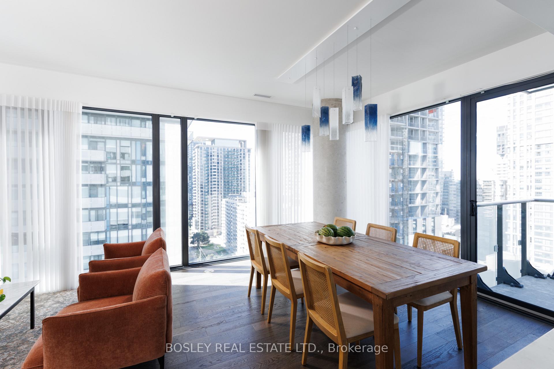 Photo 10 of Unit 1702, 185 Roehampton Avenue, Toronto, Mount Pleasant West — HOMEH