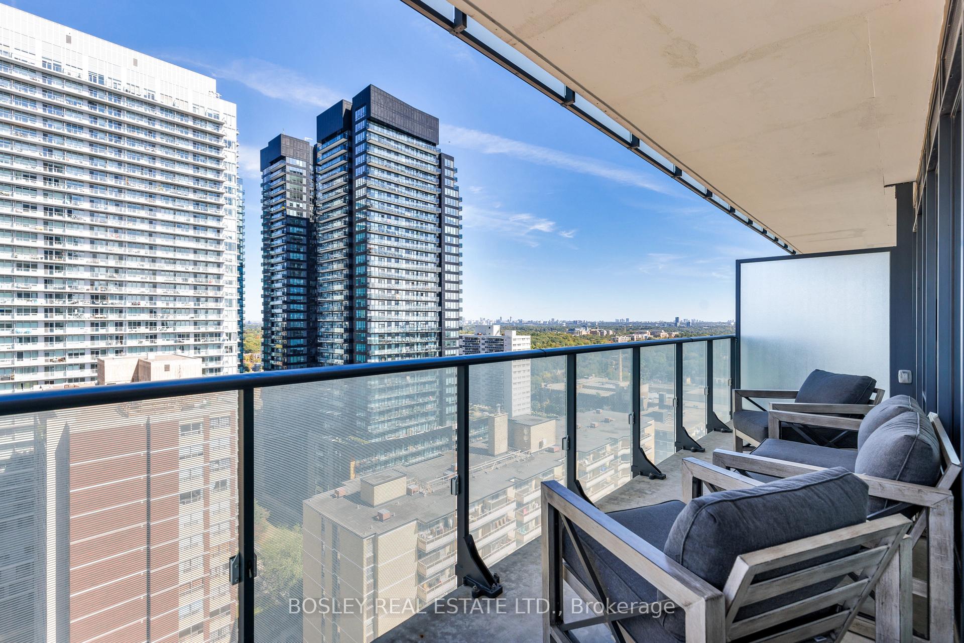 Photo 18 of Unit 1702, 185 Roehampton Avenue, Toronto, Mount Pleasant West — HOMEH