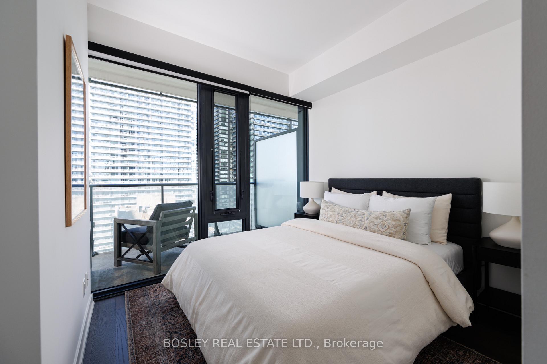 Photo 34 of Unit 1702, 185 Roehampton Avenue, Toronto, Mount Pleasant West — HOMEH