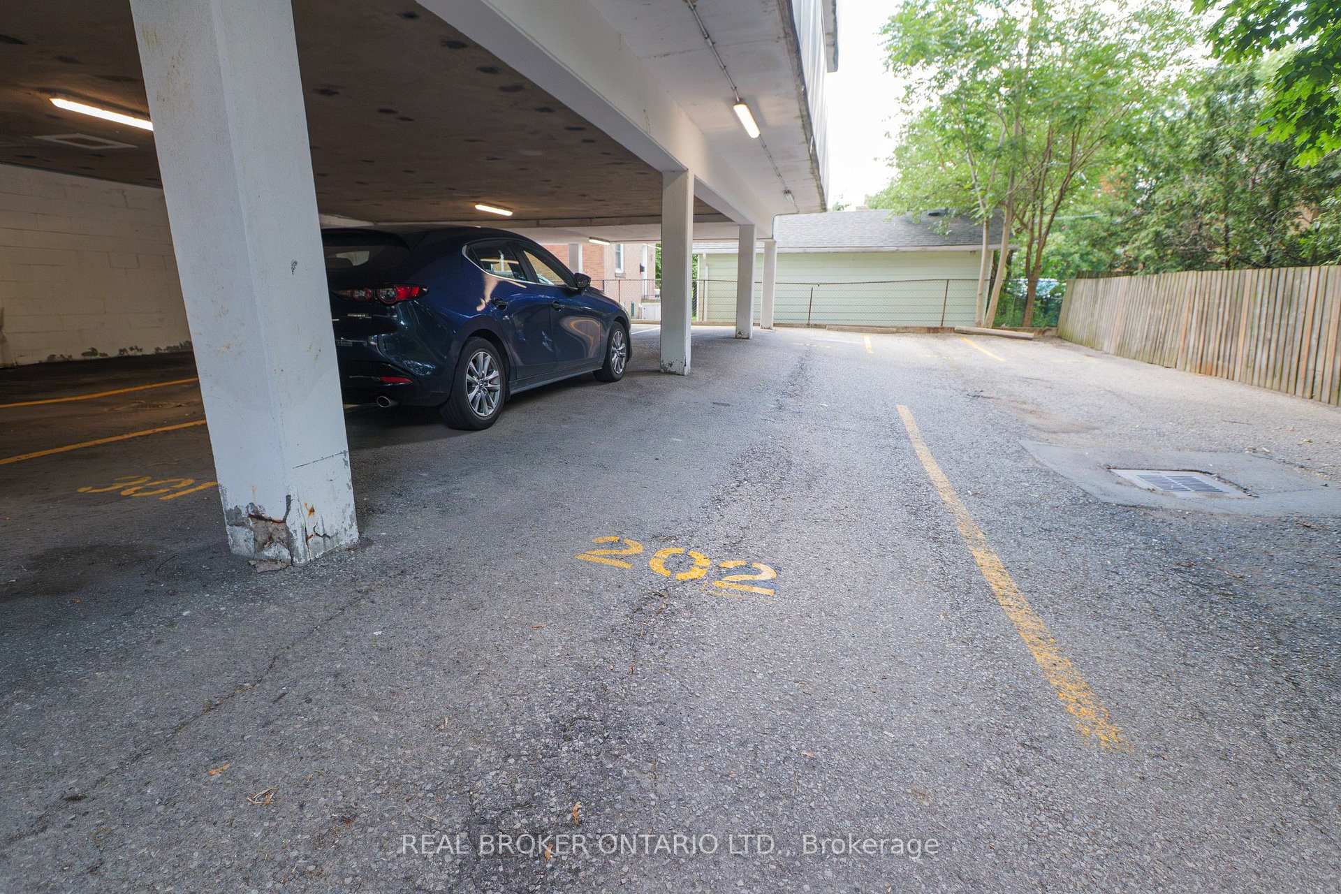 Photo 23 of Unit 202, 893 Concession Street, Hamilton, Raleigh — HOMEH