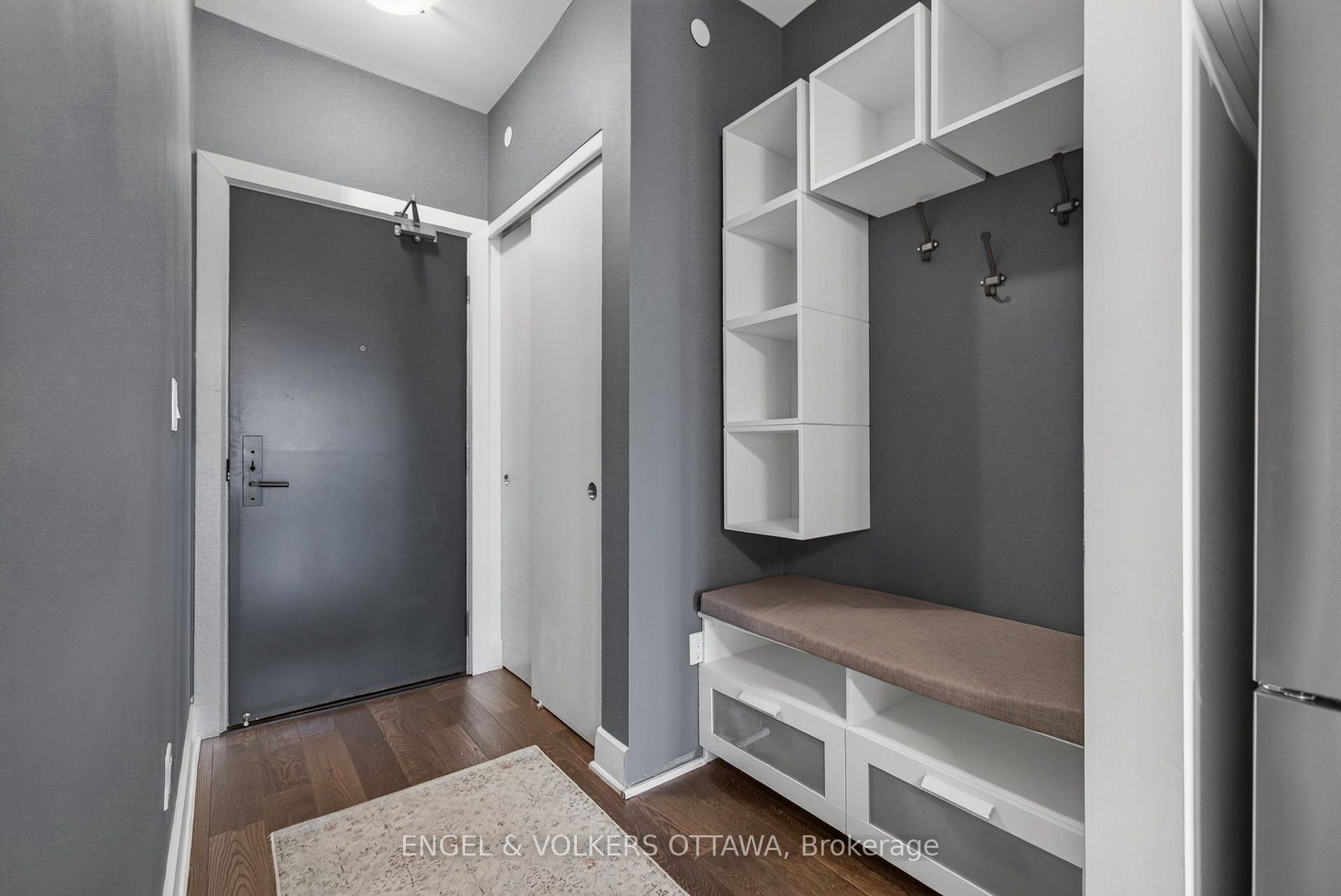 Photo 3 of Unit 816, 255 Bay Street, Ottawa, Ottawa Centre — HOMEH