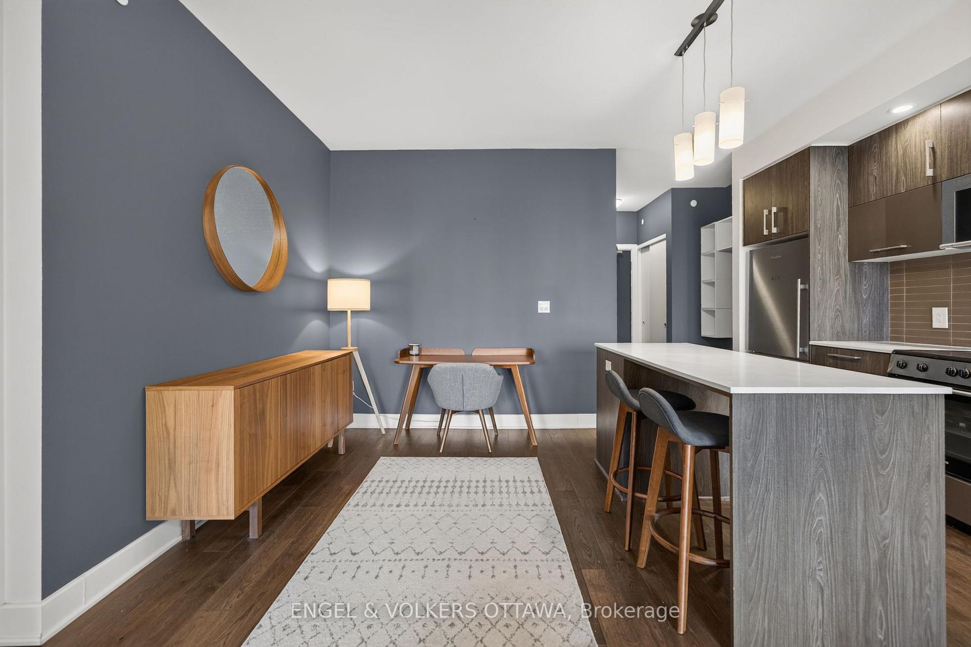 Photo 10 of Unit 816, 255 Bay Street, Ottawa, Ottawa Centre — HOMEH