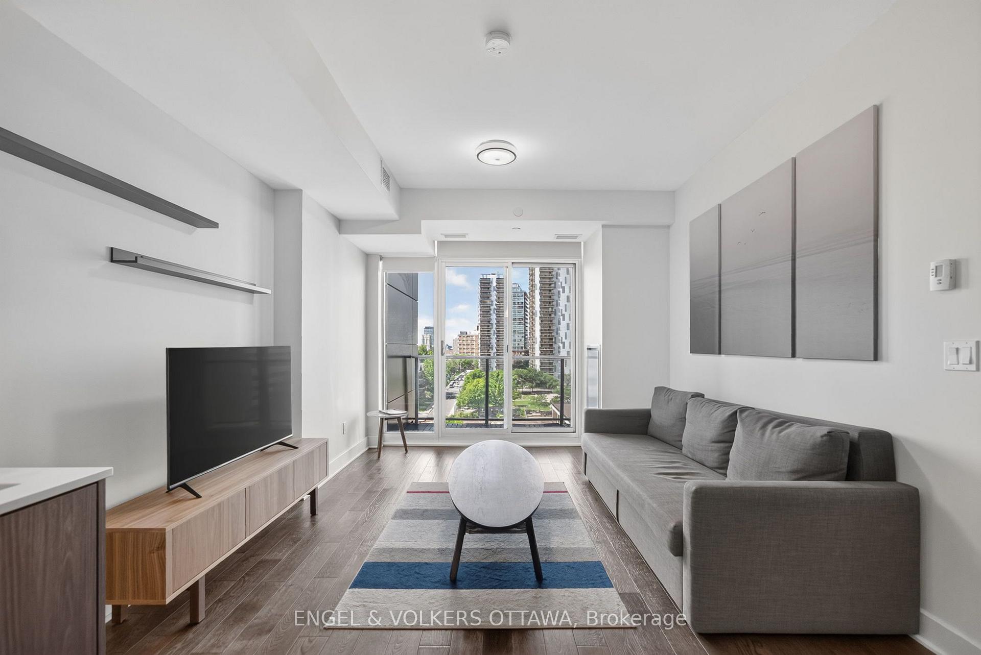Photo 13 of Unit 816, 255 Bay Street, Ottawa, Ottawa Centre — HOMEH