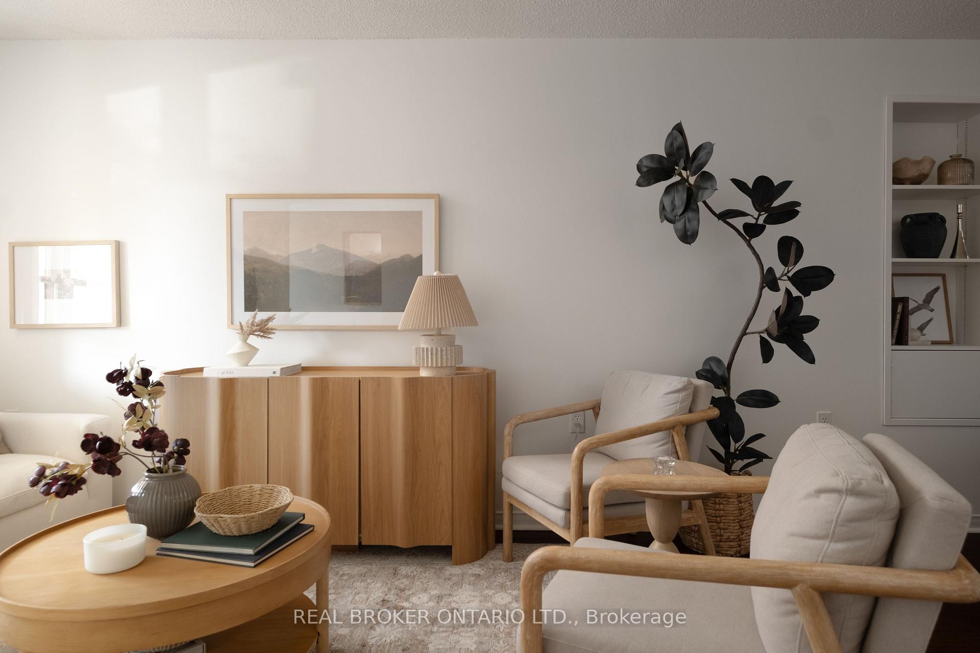 Photo 4 of 59 Bastedo Avenue, Toronto, Woodbine Corridor — HOMEH