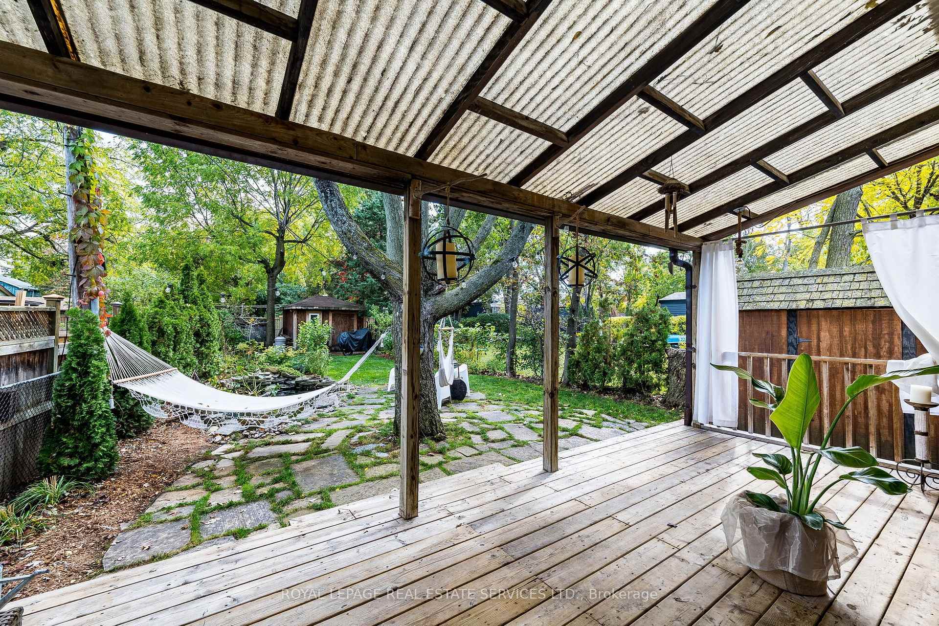 Photo 38 of 47 Frederick Street, Brampton, Downtown Brampton — HOMEH