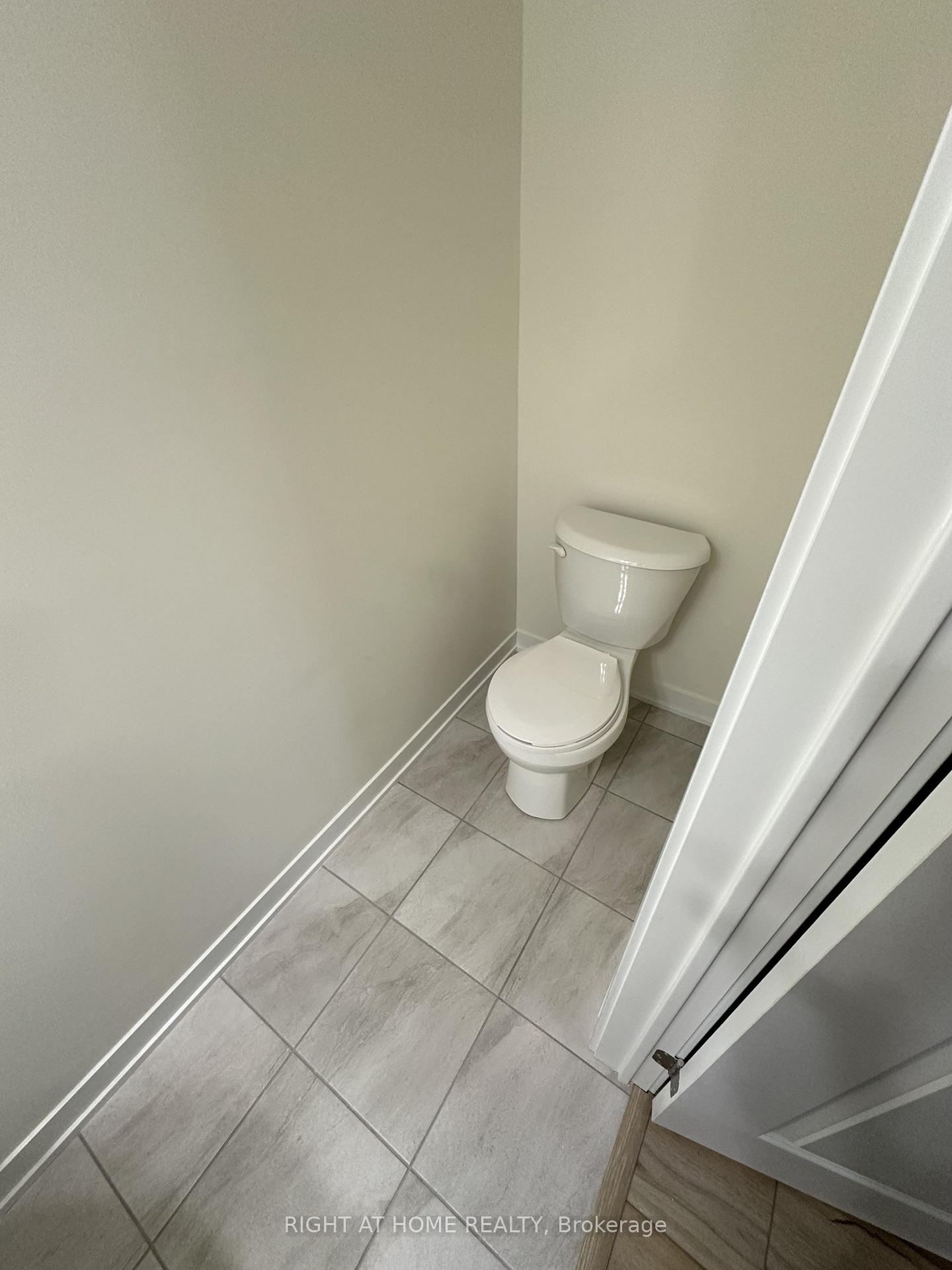 Photo 8 of Unit 302, 755 Omega Drive, Pickering, Woodlands — HOMEH
