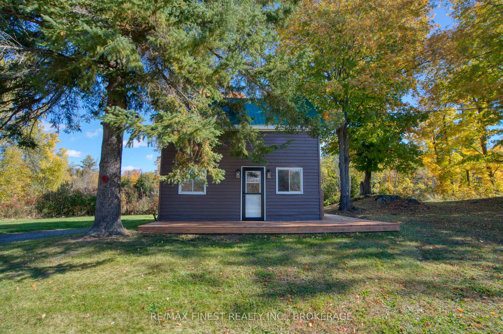 Photo 4 of 14756 Road 38, Frontenac, Frontenac Centre — HOMEH