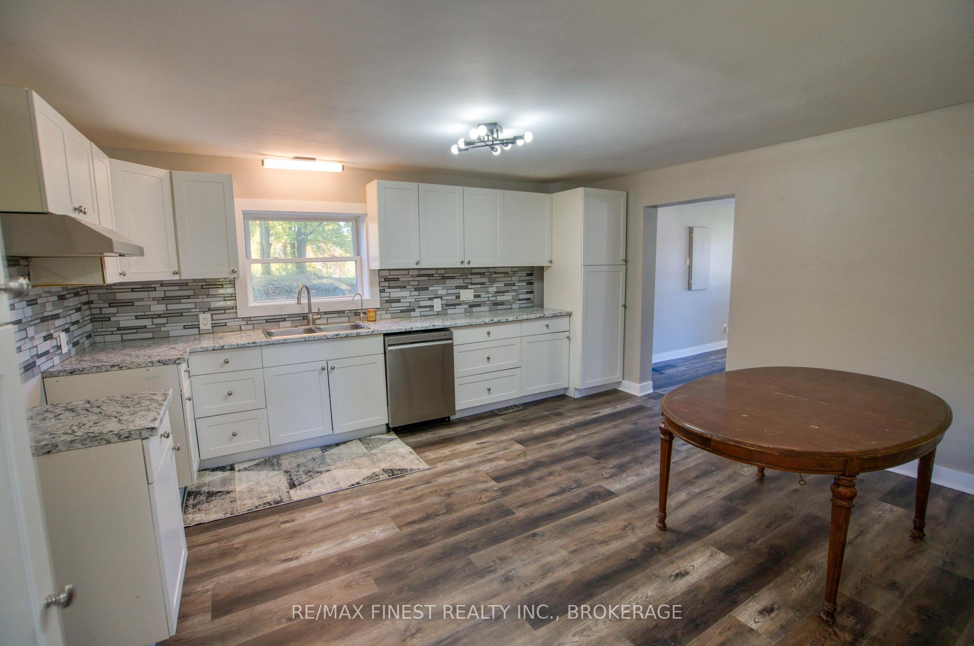 Photo 8 of 14756 Road 38, Frontenac, Frontenac Centre — HOMEH