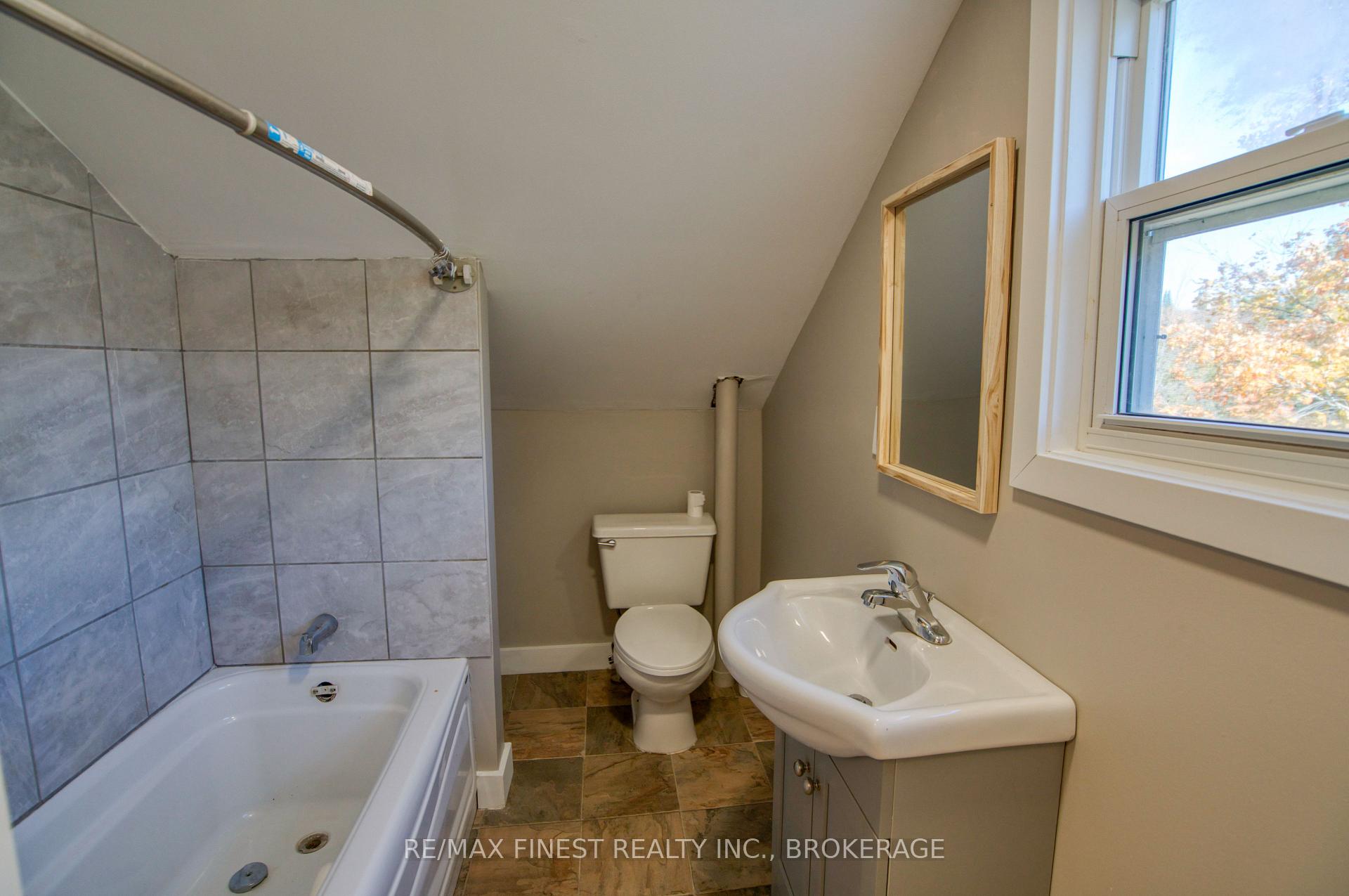 Photo 35 of 14756 Road 38, Frontenac, Frontenac Centre — HOMEH
