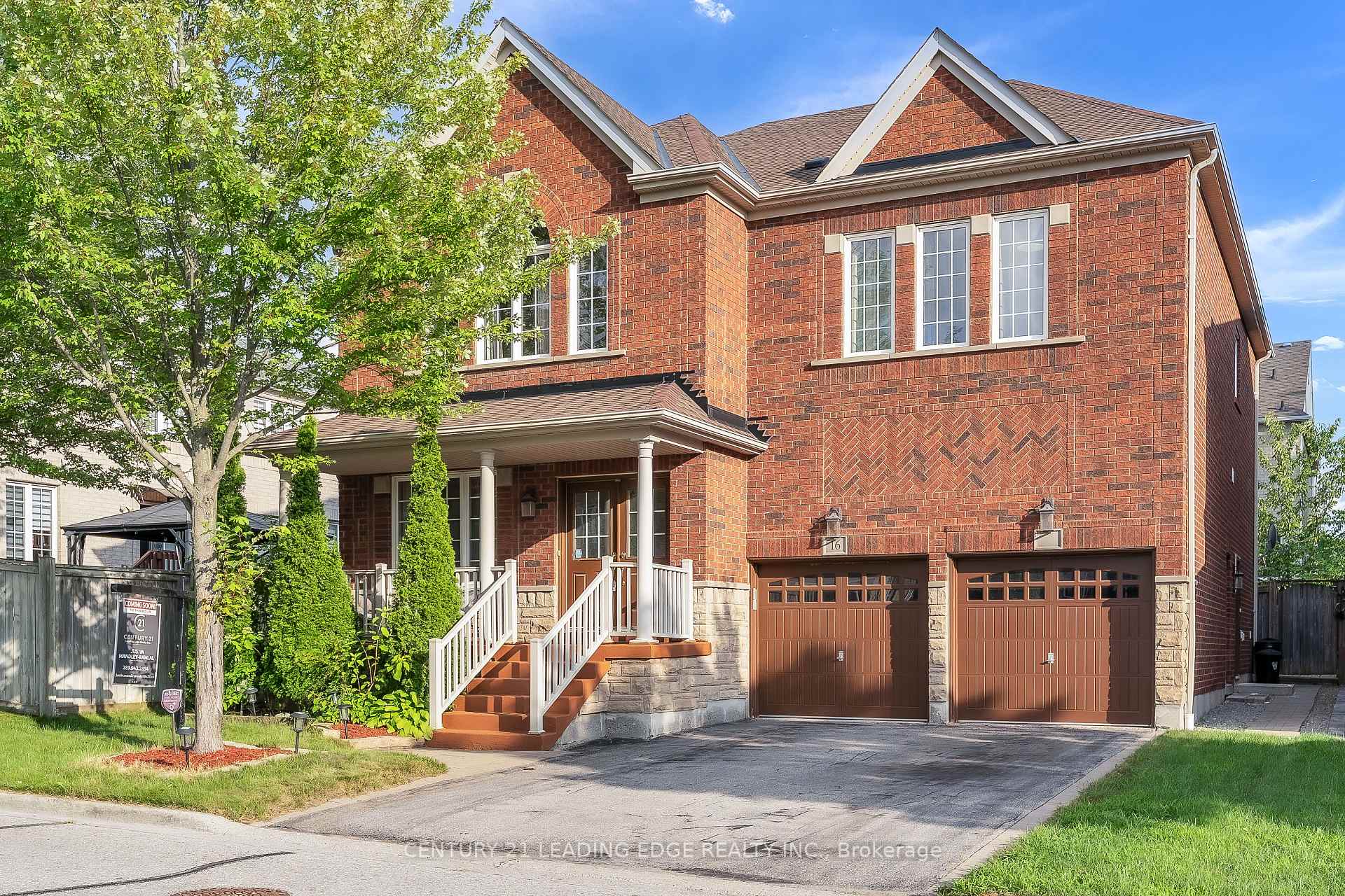 Photo 2 of 16 Bicknell Court, Ajax, Northeast Ajax — HOMEH