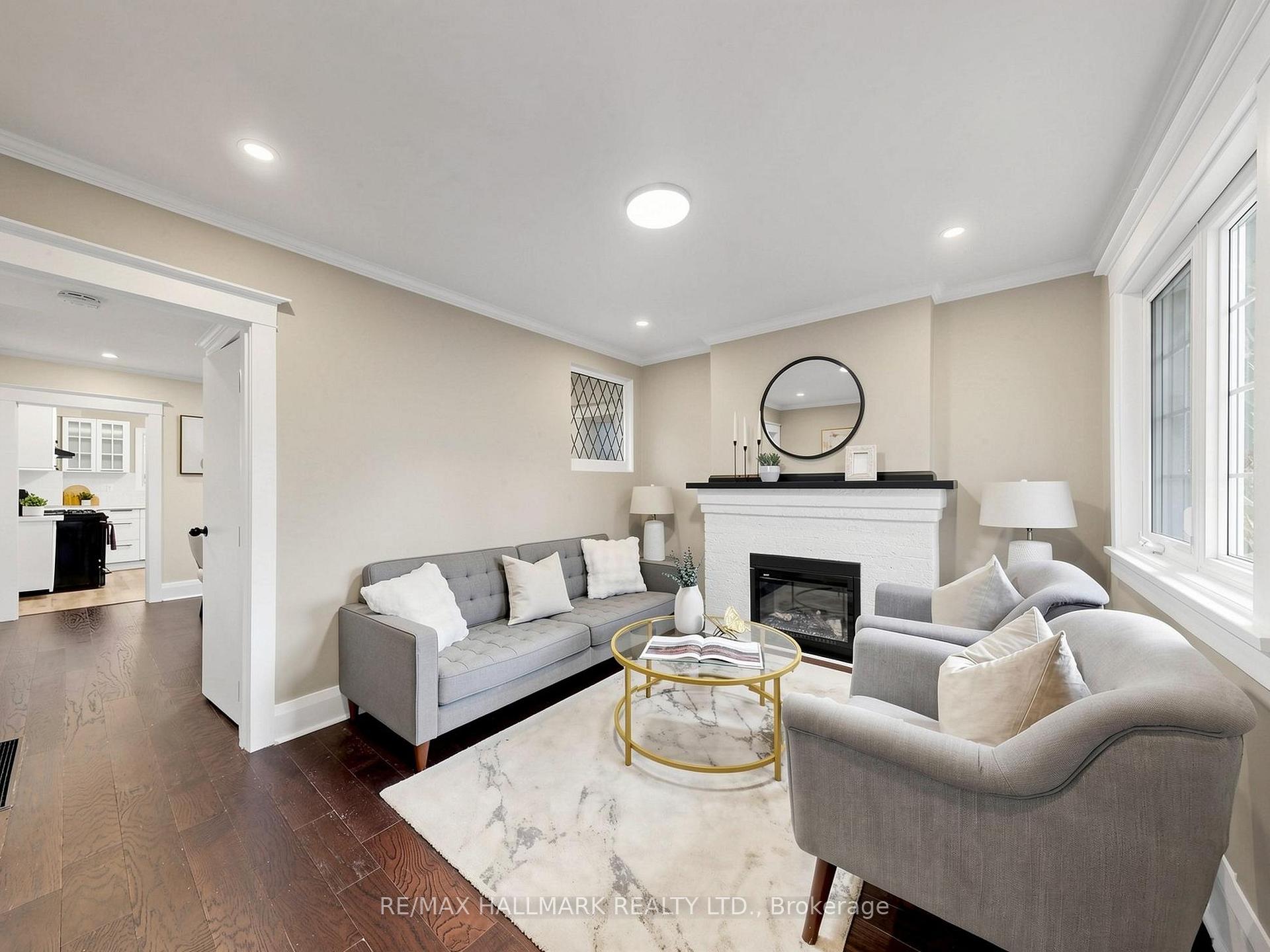Photo 5 of 211 Golfview Avenue, Toronto, East End-Danforth — HOMEH