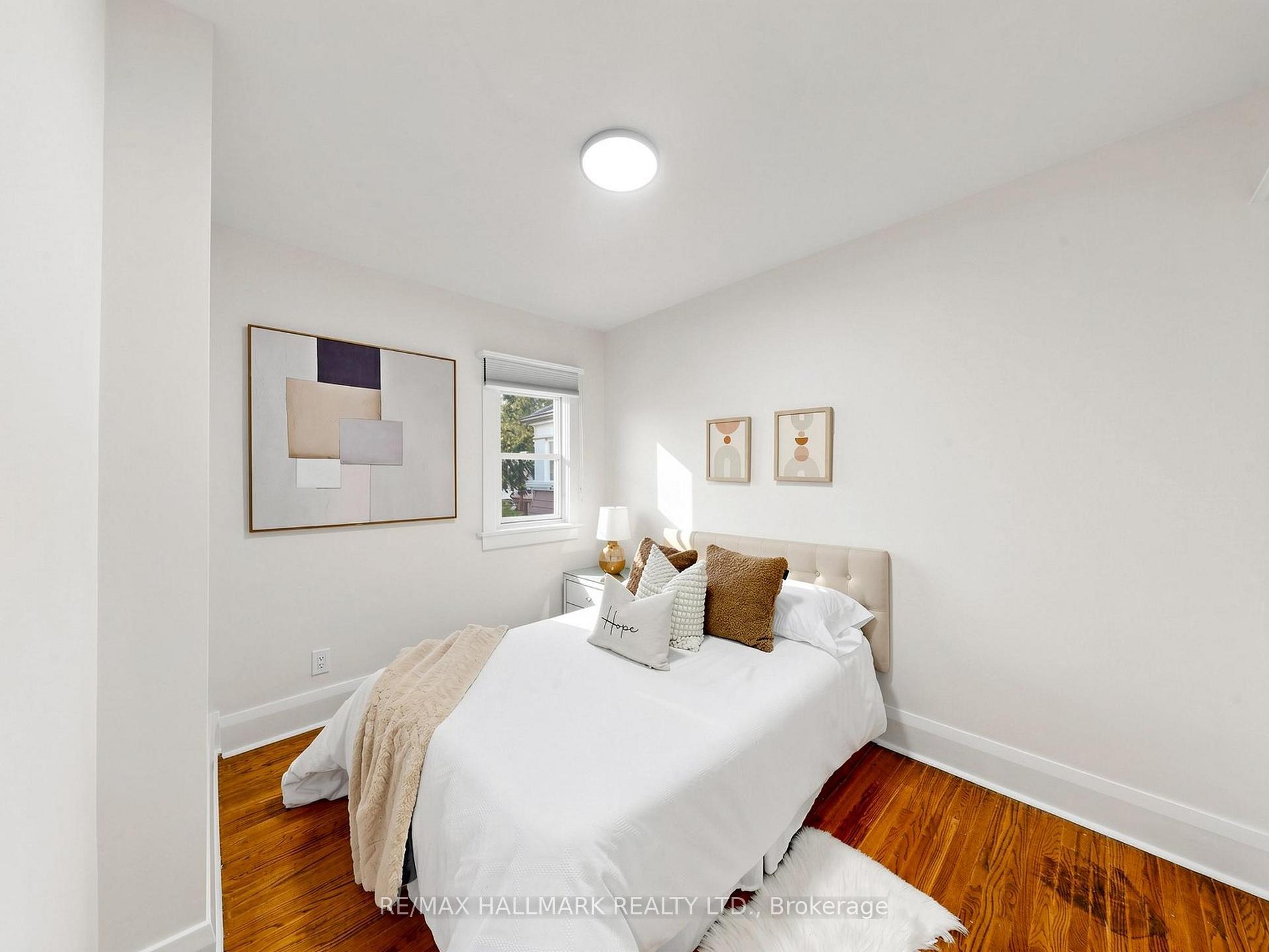 Photo 17 of 211 Golfview Avenue, Toronto, East End-Danforth — HOMEH
