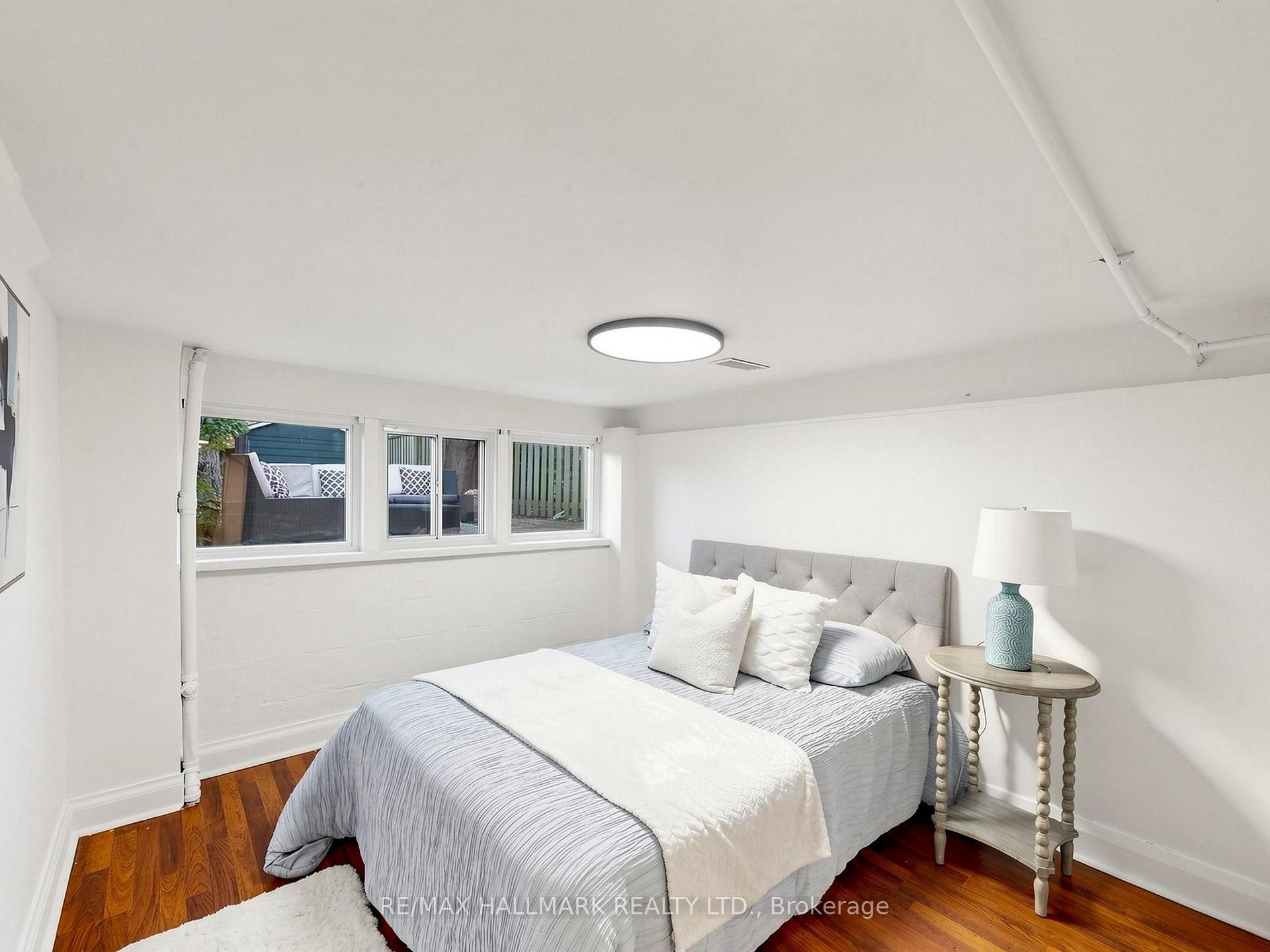 Photo 24 of 211 Golfview Avenue, Toronto, East End-Danforth — HOMEH
