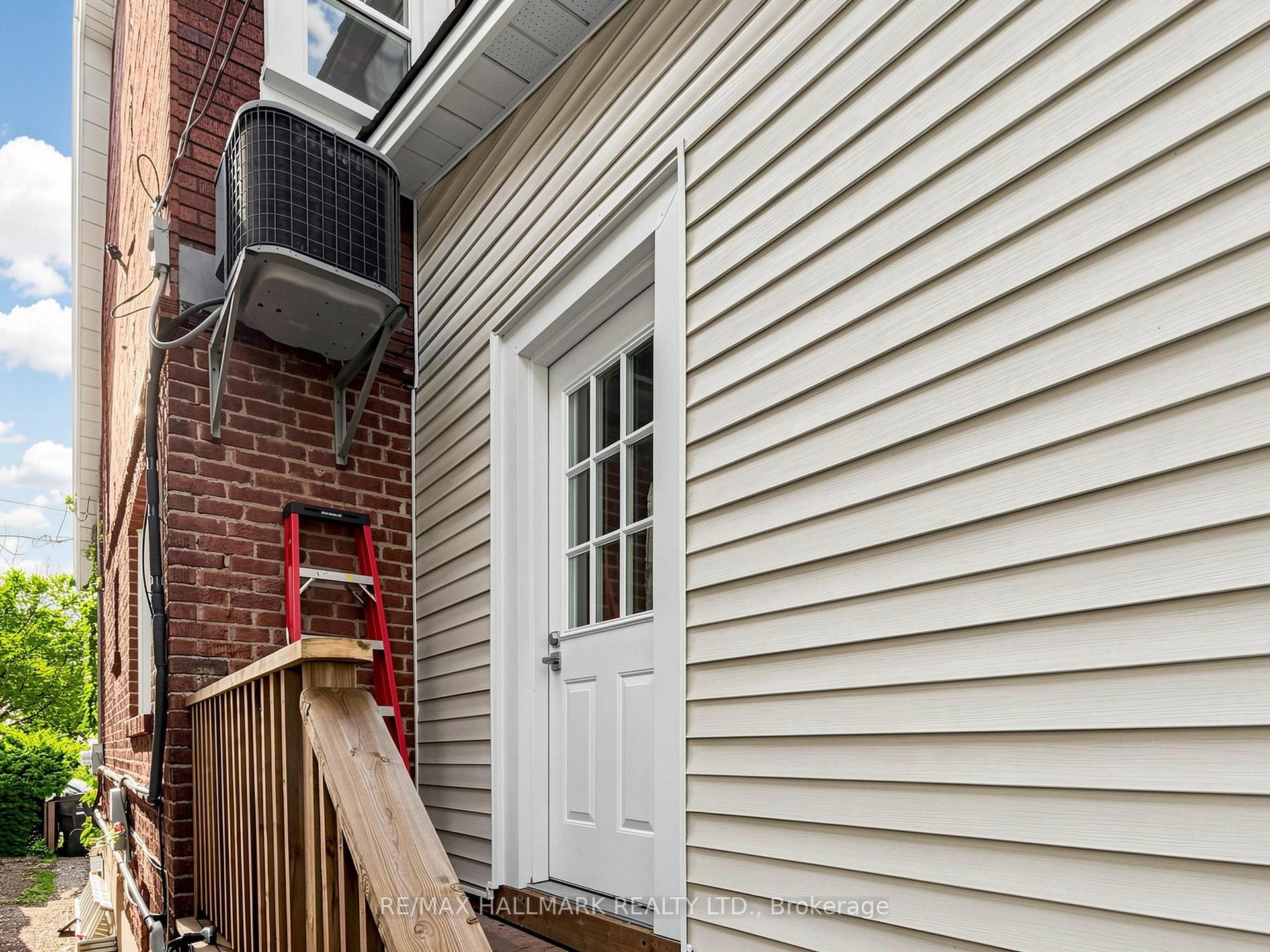Photo 31 of 211 Golfview Avenue, Toronto, East End-Danforth — HOMEH