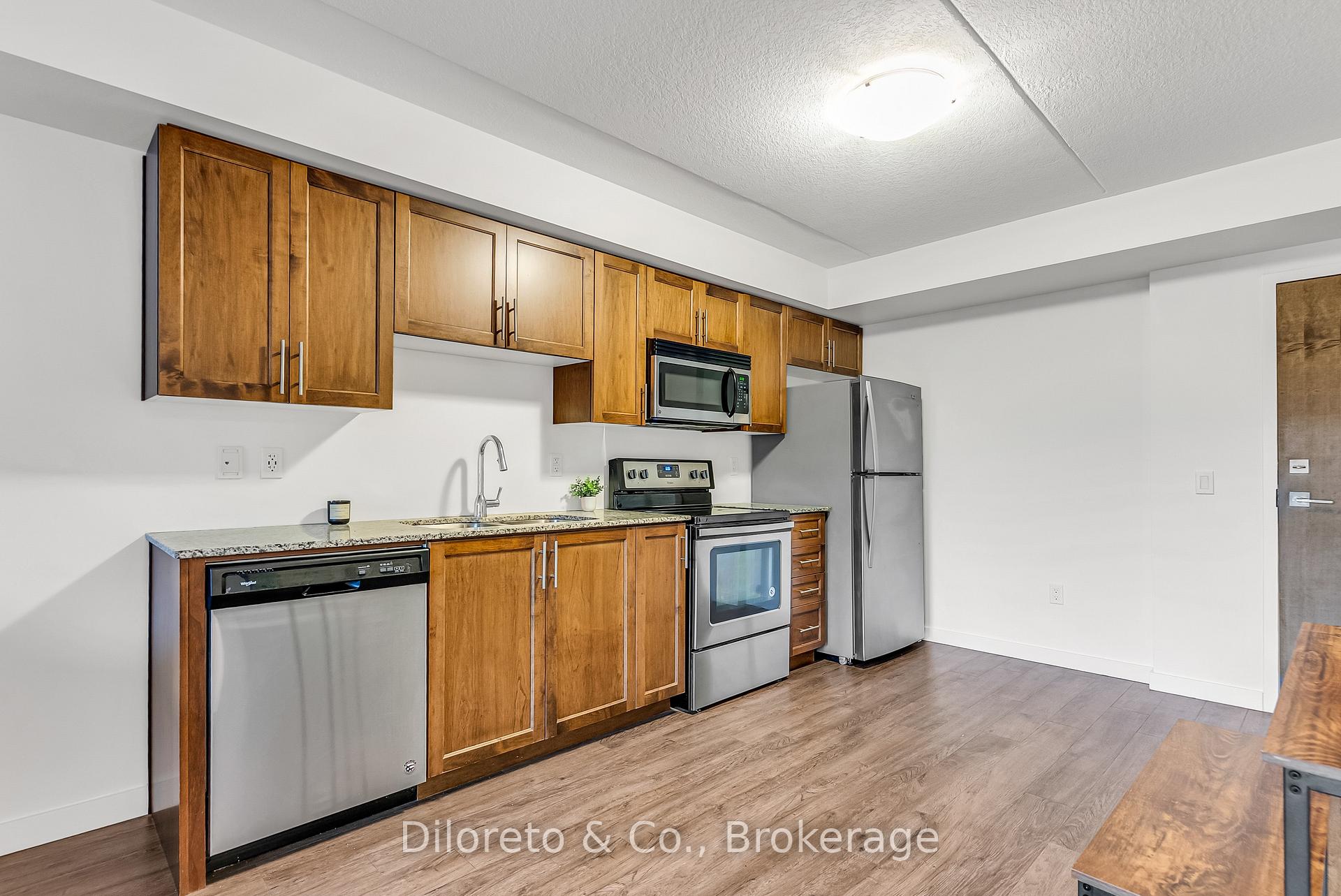 Photo 6 of Unit 311, 25 Kay Crescent, Guelph, Pineridge/Westminster Woods — HOMEH