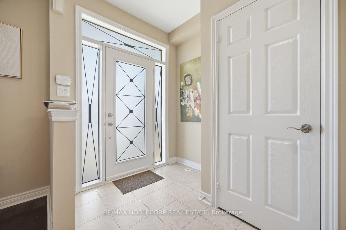 Photo 4 of Unit 37, 8900 Bathurst Street, Vaughan, Patterson — HOMEH