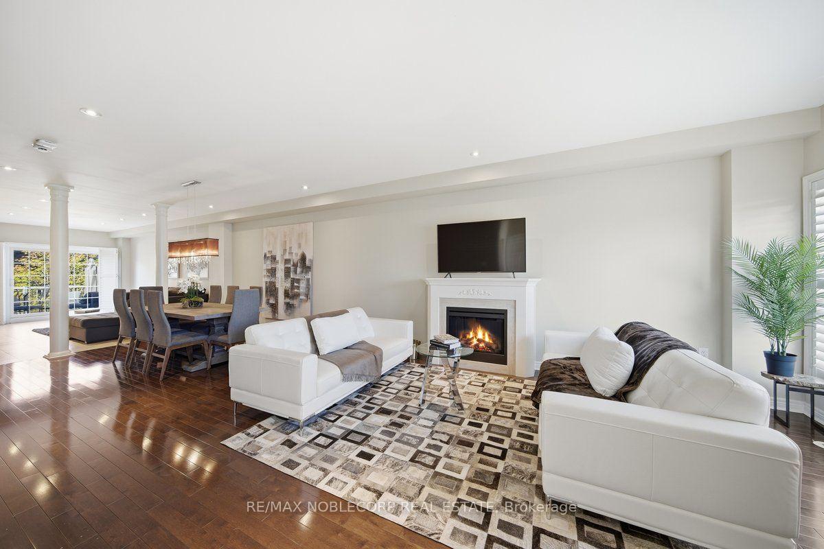 Photo 5 of Unit 37, 8900 Bathurst Street, Vaughan, Patterson — HOMEH