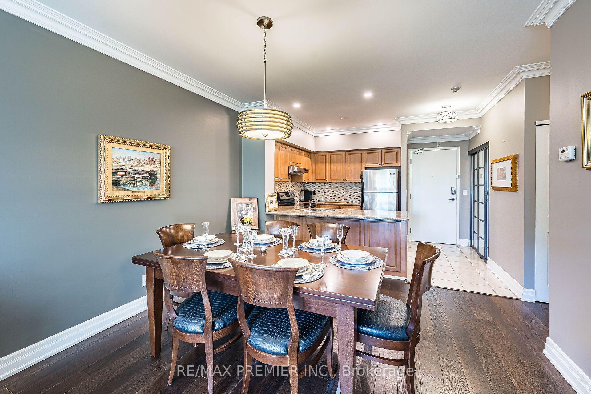 Photo 10 of Unit 304, 9451 Jane Street, Vaughan, Maple — HOMEH