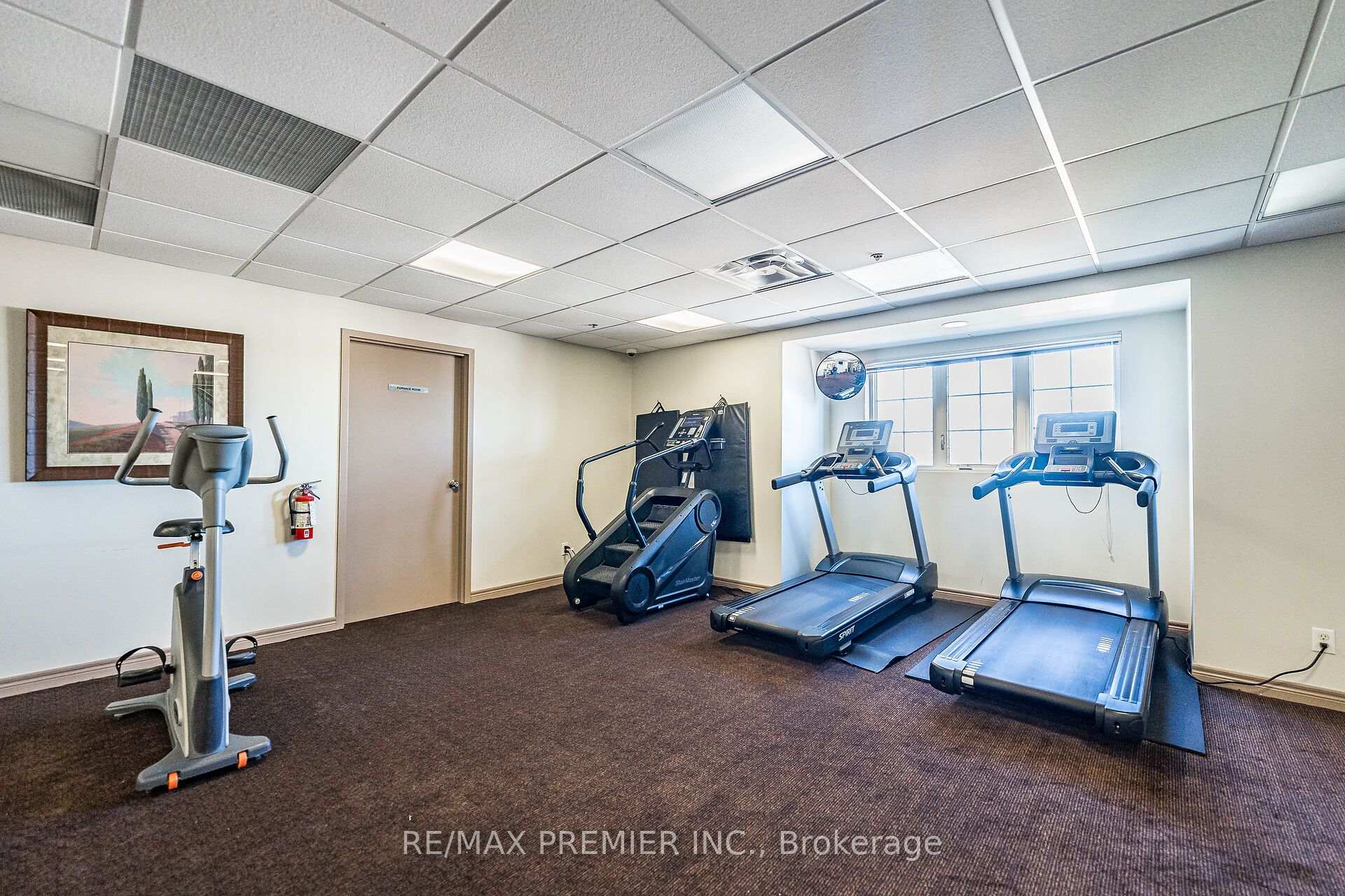 Photo 22 of Unit 304, 9451 Jane Street, Vaughan, Maple — HOMEH