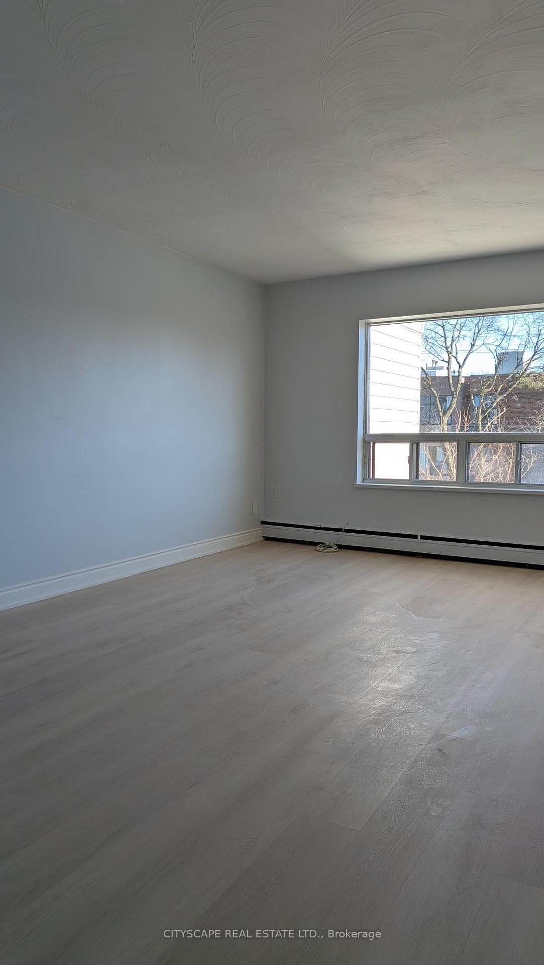 Photo 7 of Unit 9, 286 Saguenay Avenue, Oshawa, McLaughlin — HOMEH