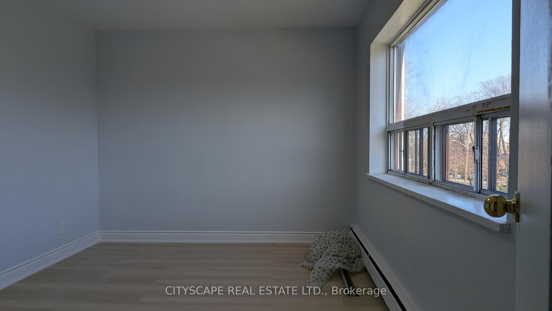 Photo 19 of Unit 9, 286 Saguenay Avenue, Oshawa, McLaughlin — HOMEH
