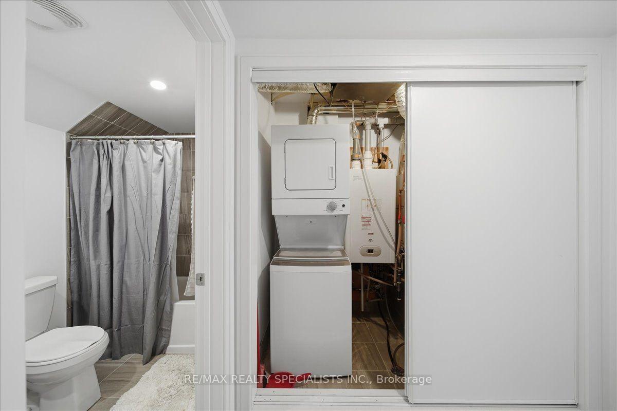Photo 15 of 32 Magnolia Lane, Barrie, Innis-Shore — HOMEH