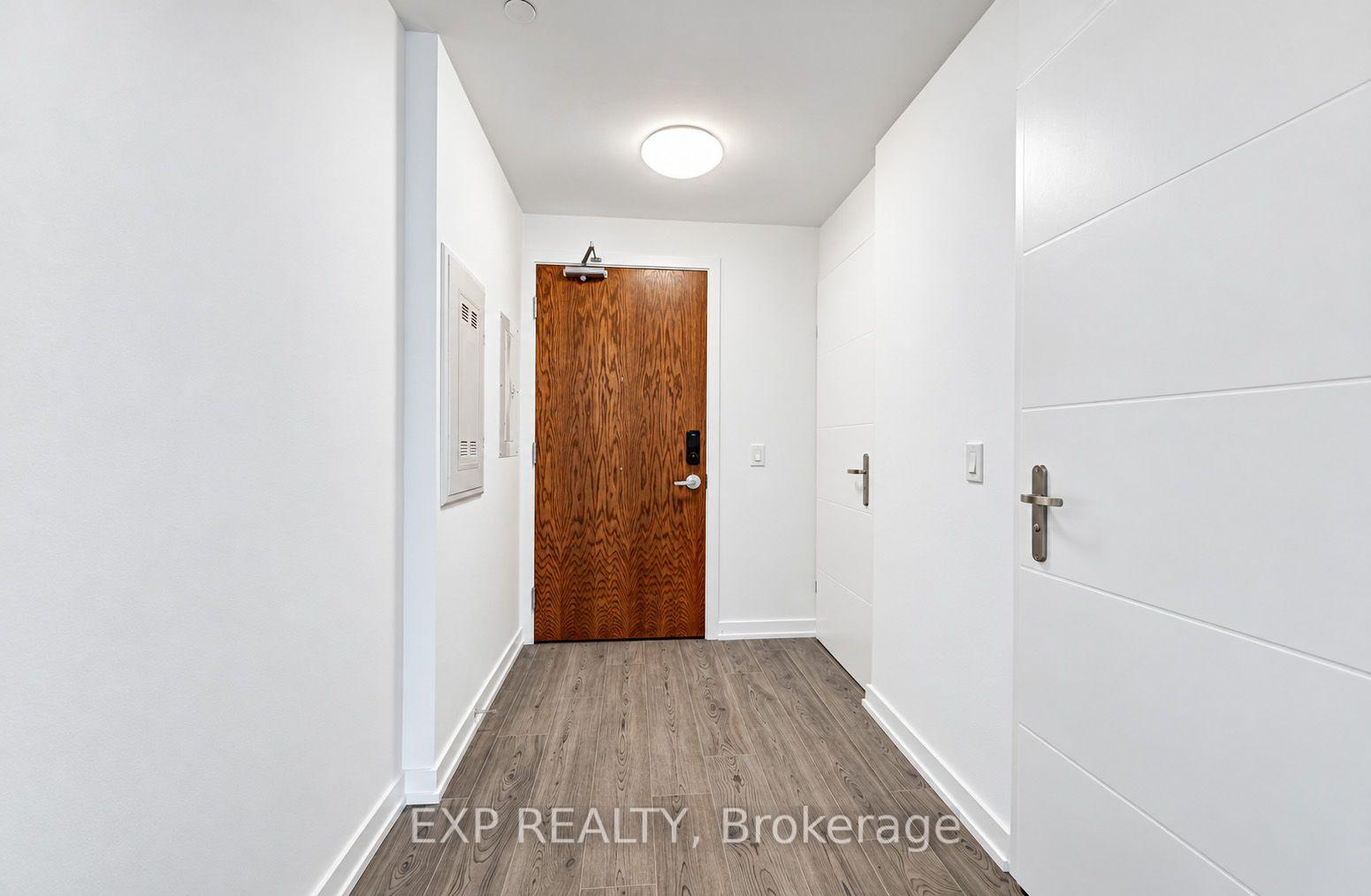 Photo 3 of Unit 1504, 30 Francis Street S, Kitchener, City Commercial Core — HOMEH
