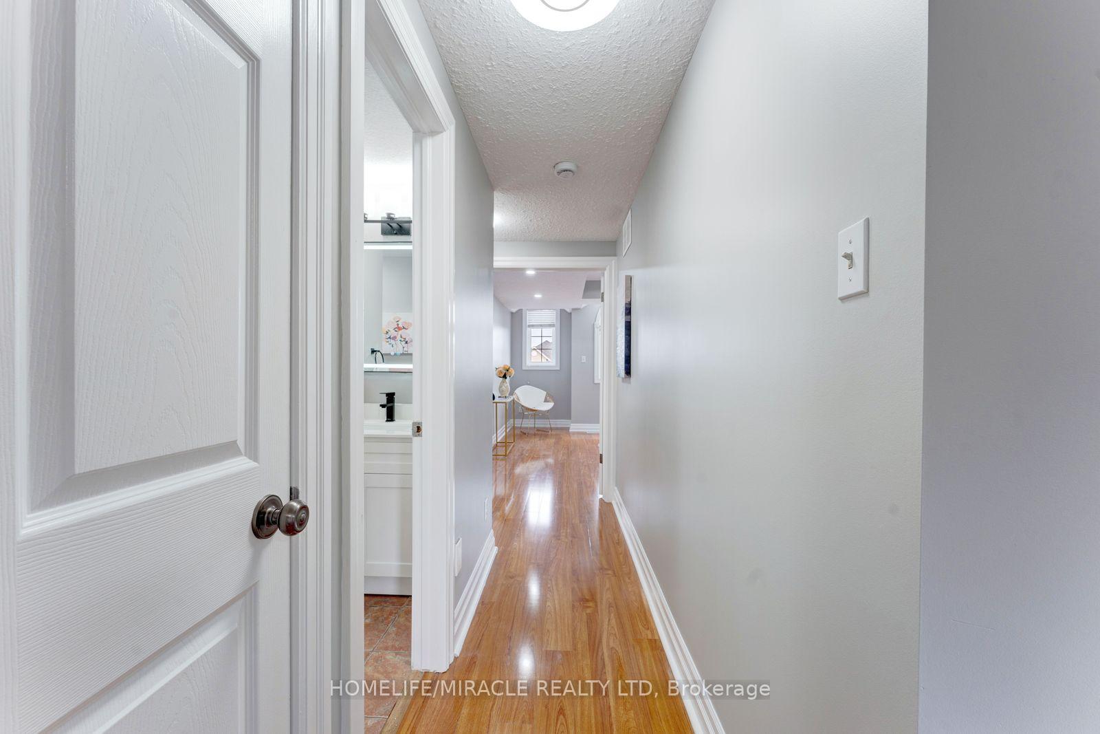 Photo 38 of 133 Steepleridge Street, Kitchener, Doon South — HOMEH