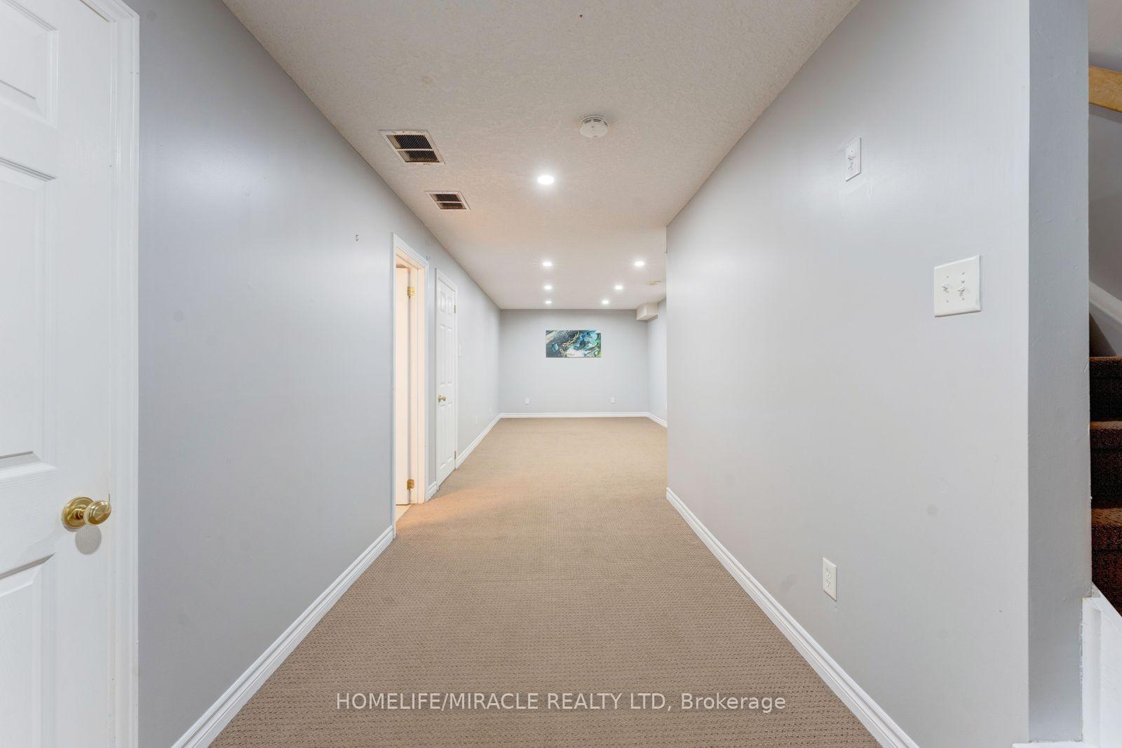 Photo 42 of 133 Steepleridge Street, Kitchener, Doon South — HOMEH