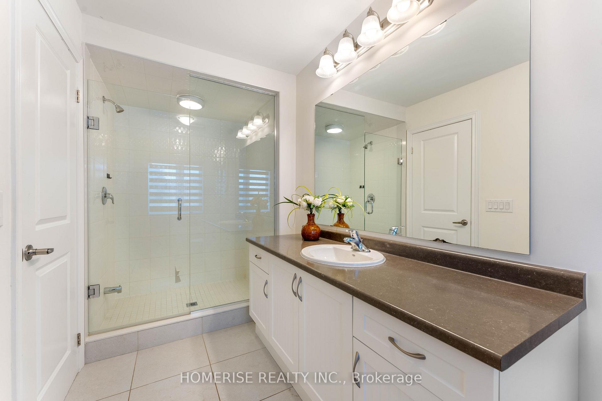 Photo 31 of 29 Roywood Street, Kitchener, Huron Park — HOMEH