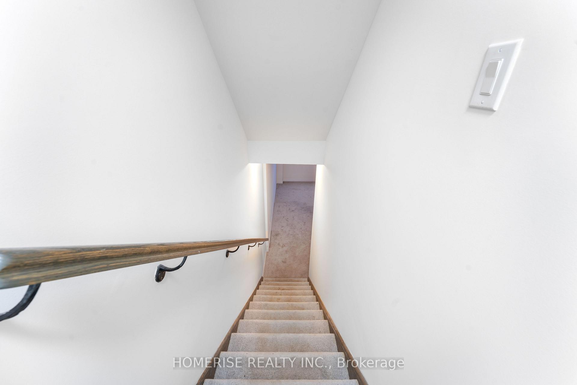 Photo 33 of 29 Roywood Street, Kitchener, Huron Park — HOMEH