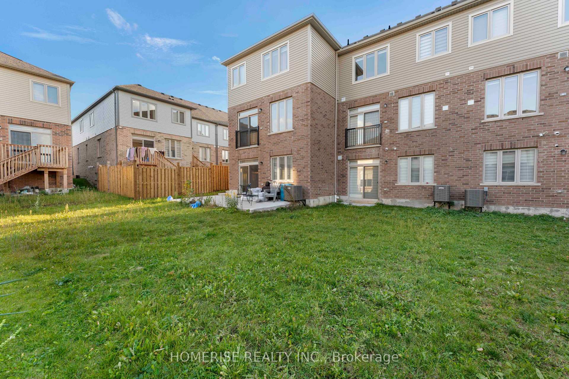 Photo 43 of 29 Roywood Street, Kitchener, Huron Park — HOMEH