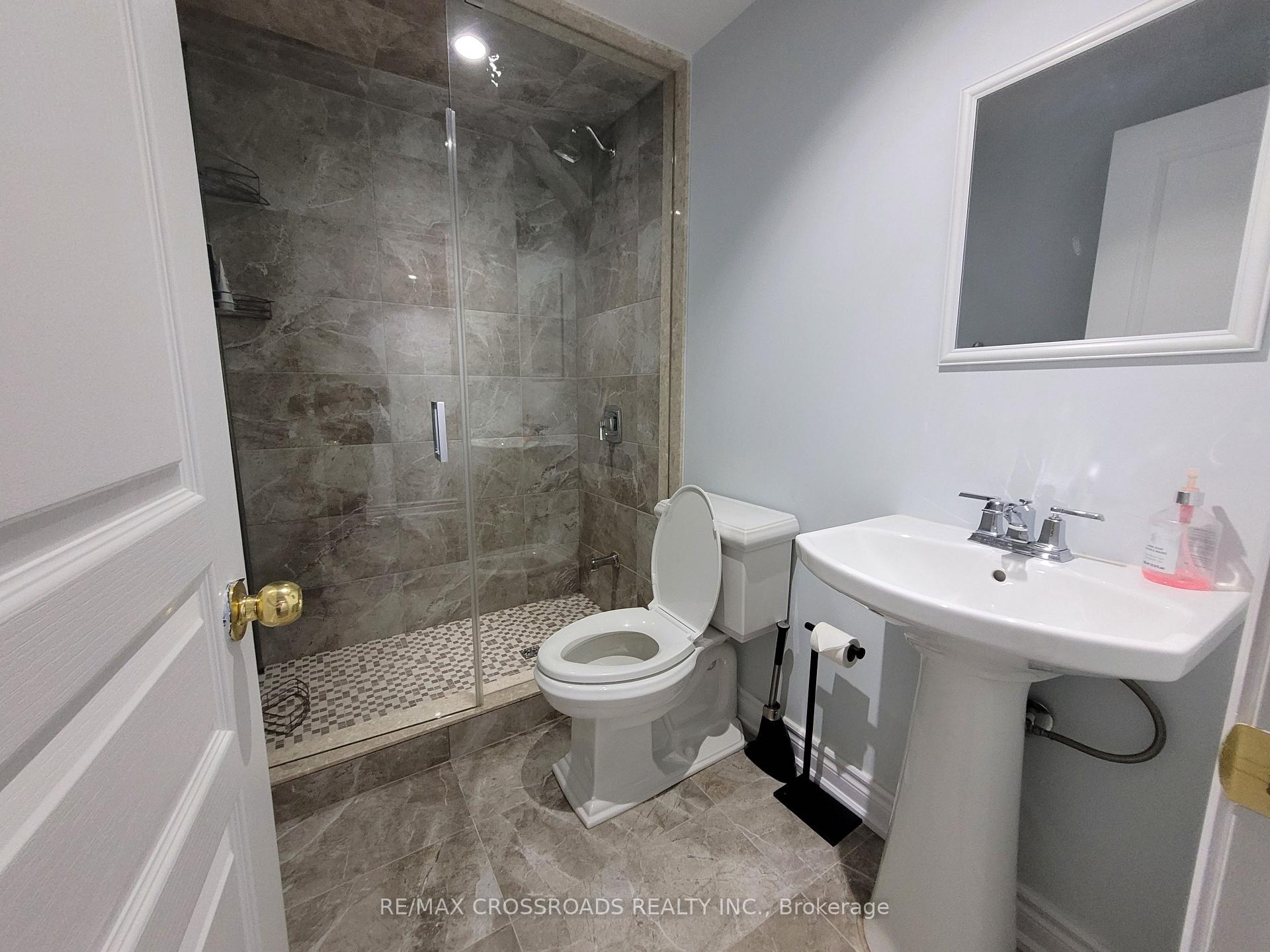 Photo 4 of Unit Lower, 157 Antorisa Avenue, Vaughan, Vellore Village — HOMEH