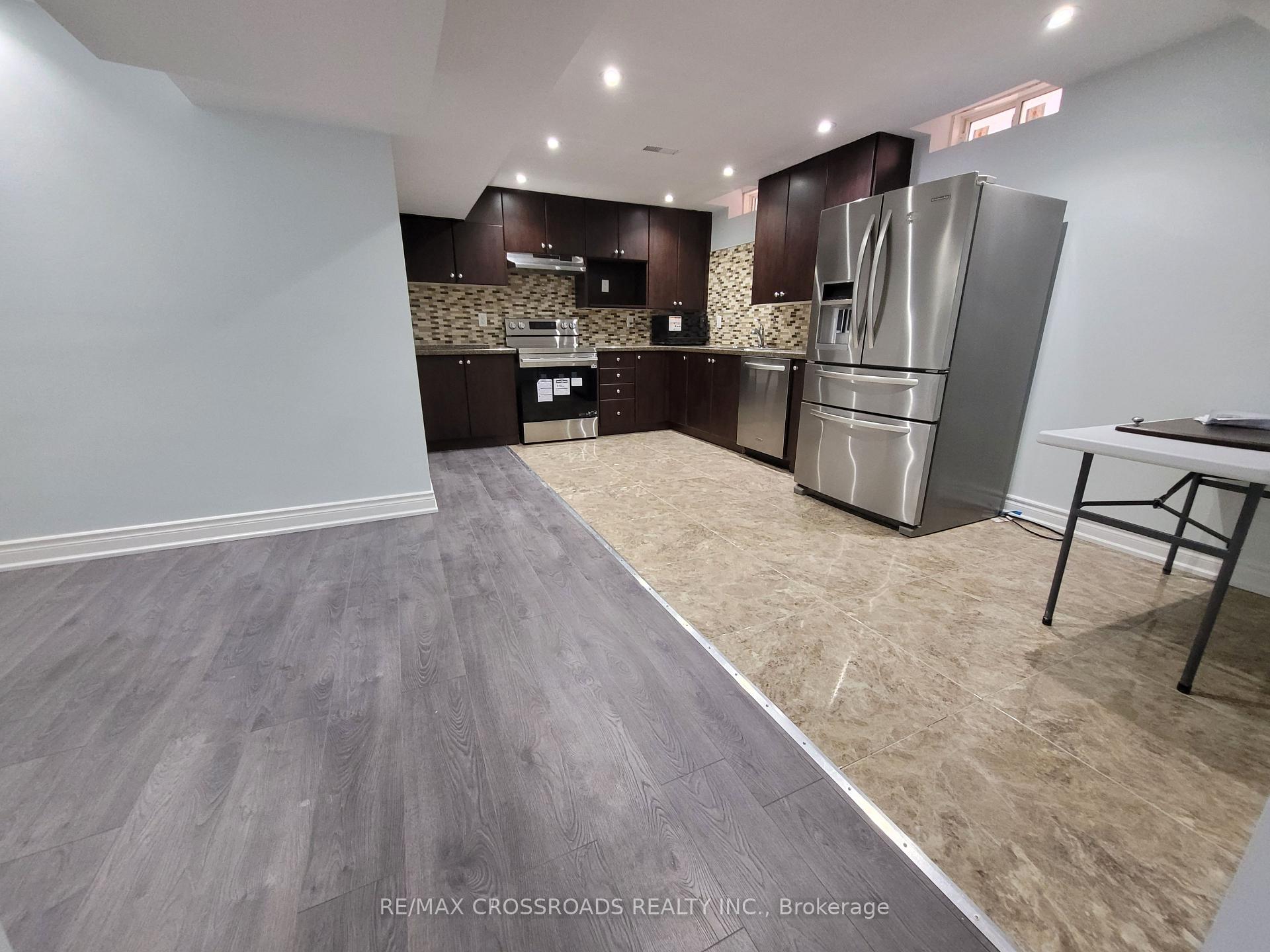 Photo 7 of Unit Lower, 157 Antorisa Avenue, Vaughan, Vellore Village — HOMEH