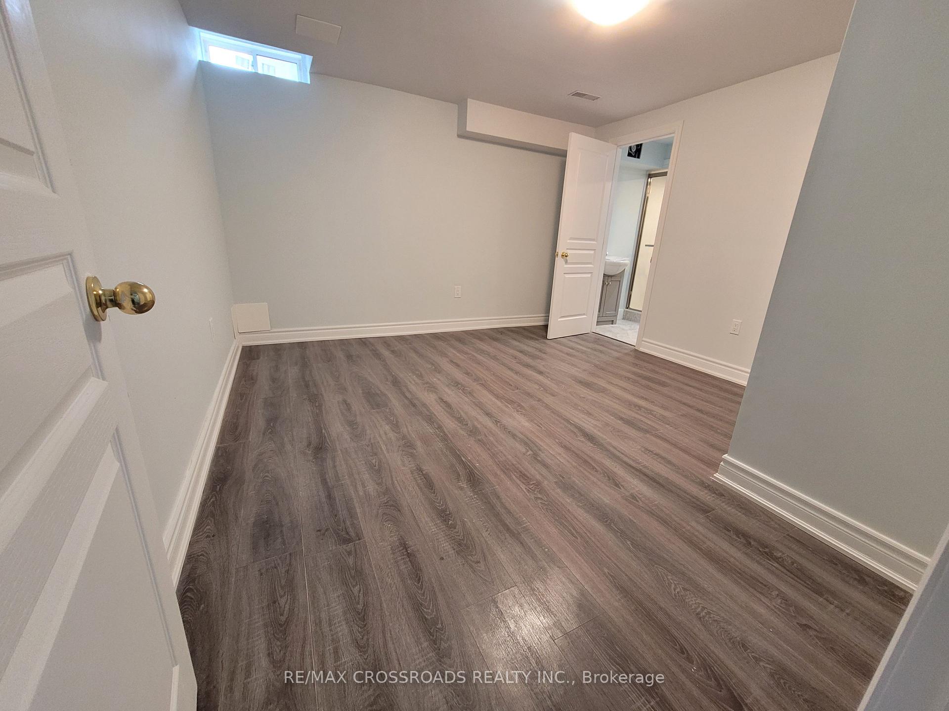 Photo 9 of Unit Lower, 157 Antorisa Avenue, Vaughan, Vellore Village — HOMEH