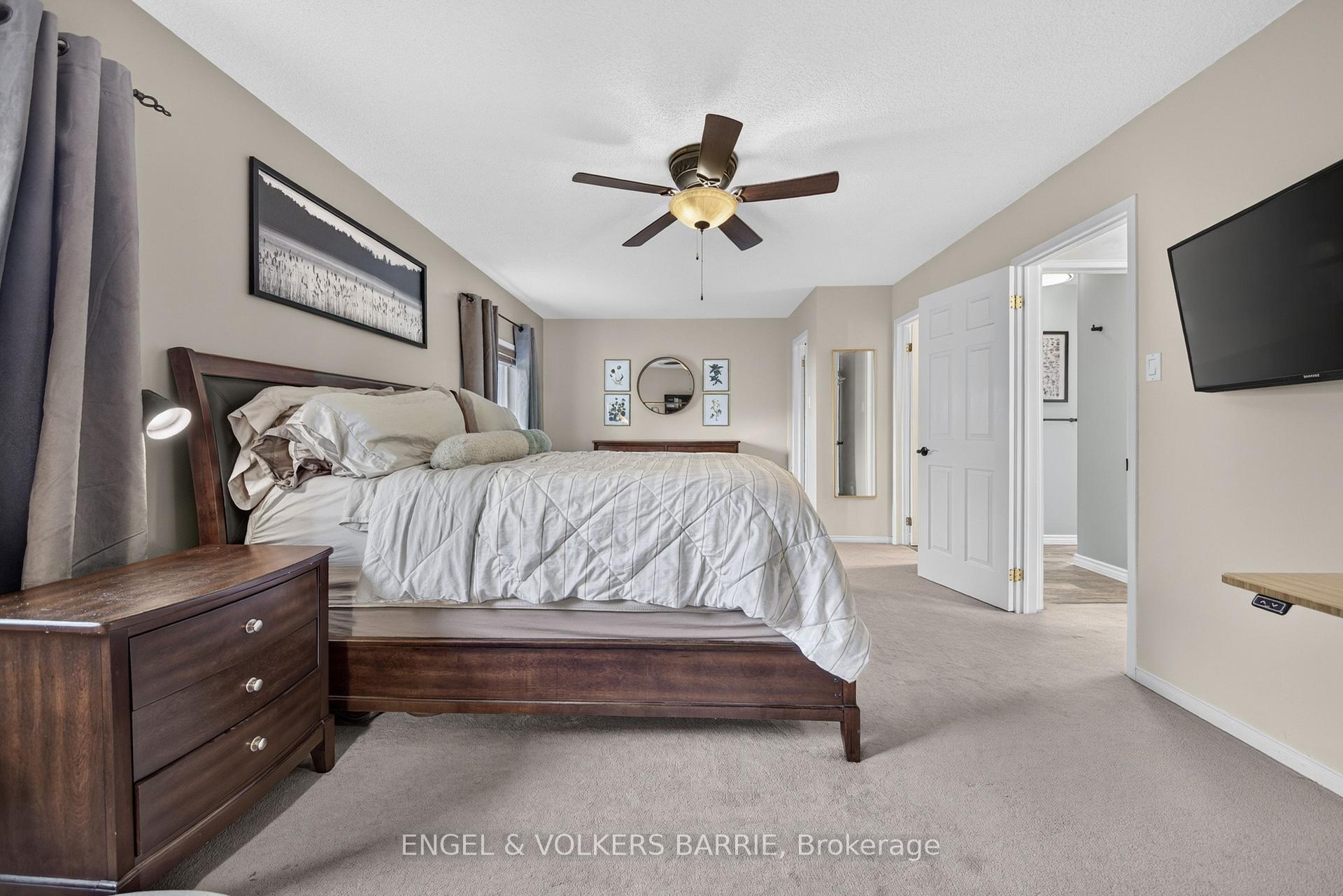 Photo 15 of 40 Willow Drive, Barrie, Holly — HOMEH