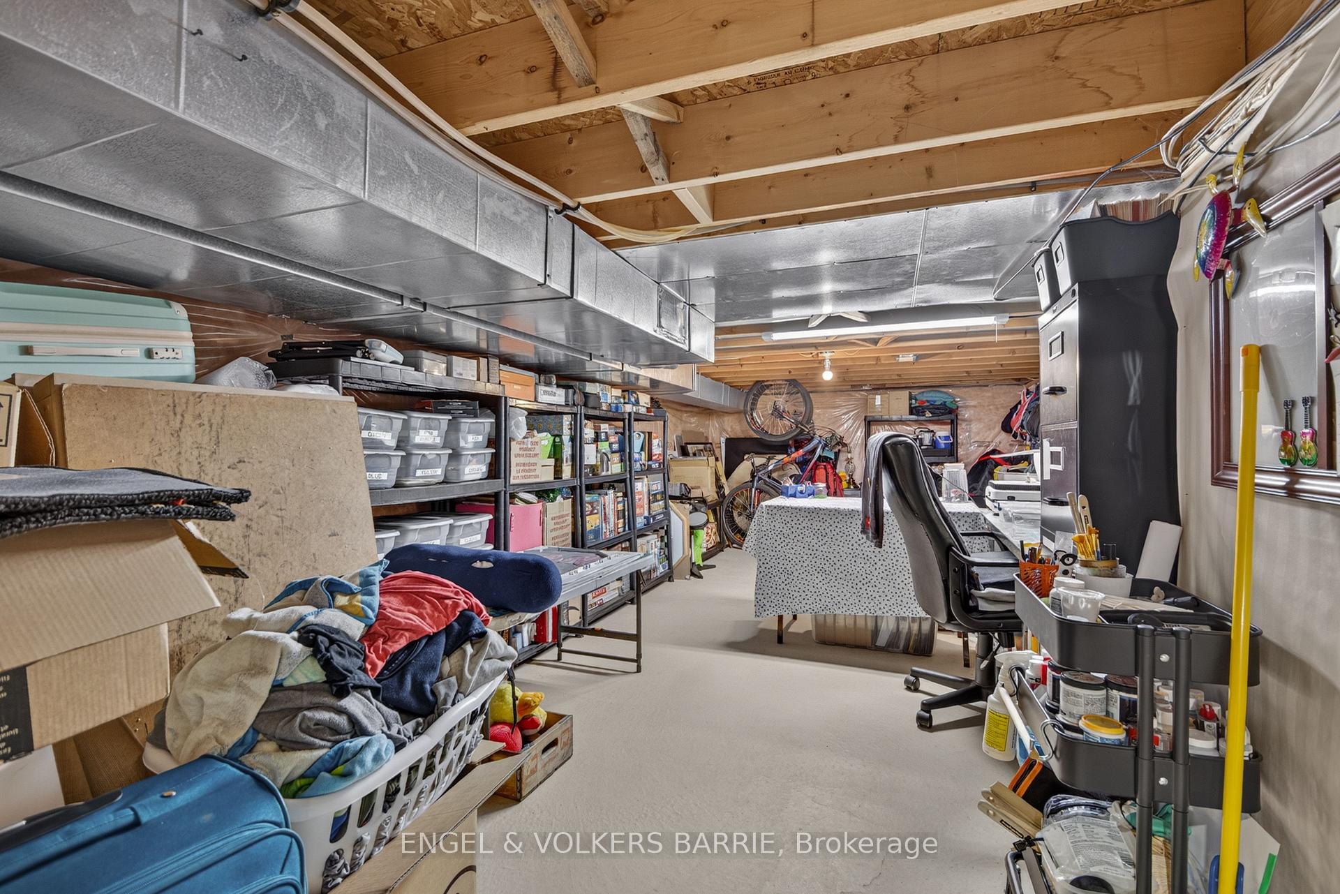 Photo 31 of 40 Willow Drive, Barrie, Holly — HOMEH