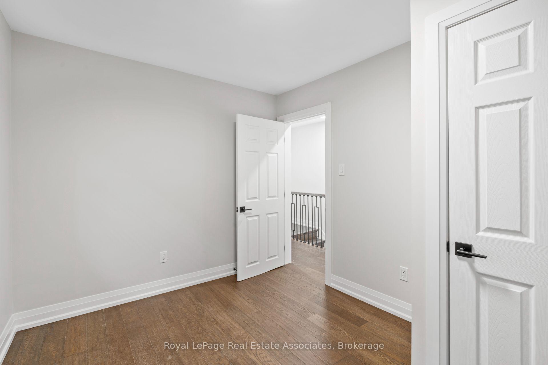 Photo 14 of Unit Upper, 23 Somerset Avenue, Hamilton, Stipley — HOMEH