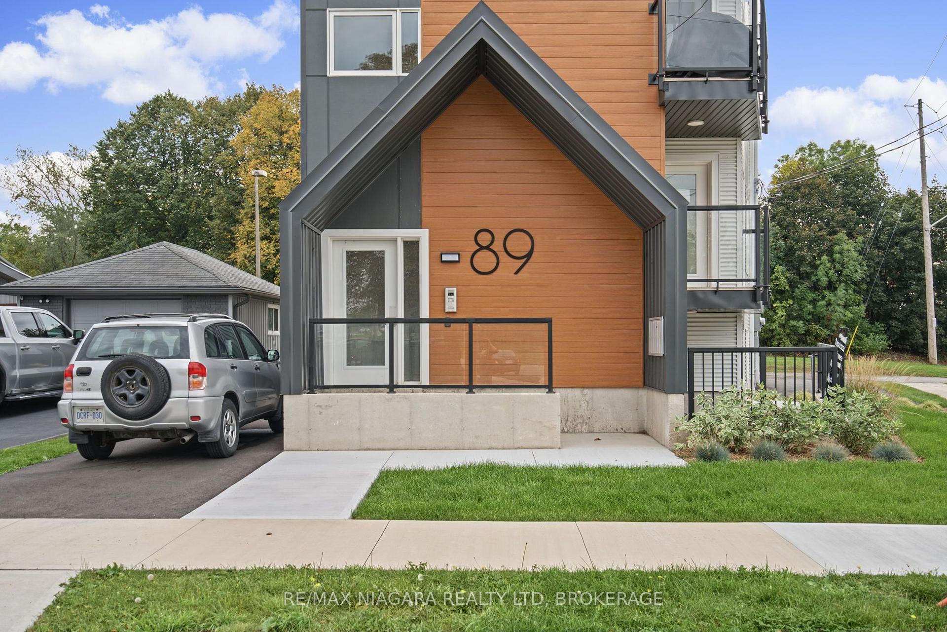 Photo 2 of 89 Sixth Street, Welland, Lincoln/Crowland — HOMEH