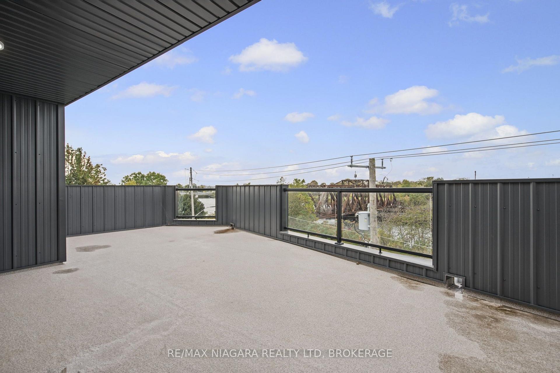 Photo 36 of 89 Sixth Street, Welland, Lincoln/Crowland — HOMEH