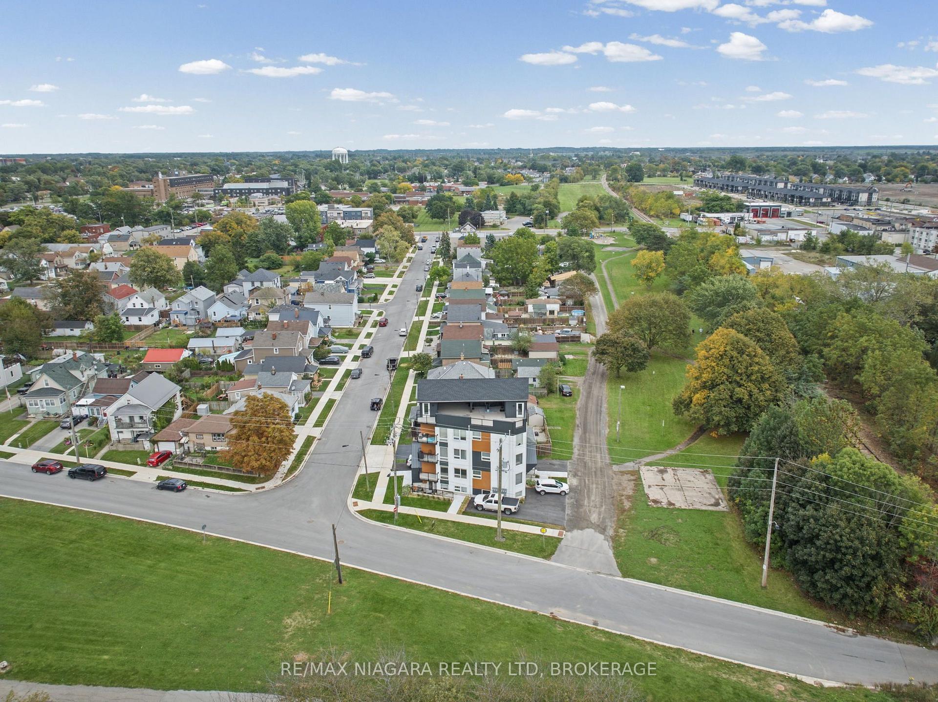 Photo 46 of 89 Sixth Street, Welland, Lincoln/Crowland — HOMEH