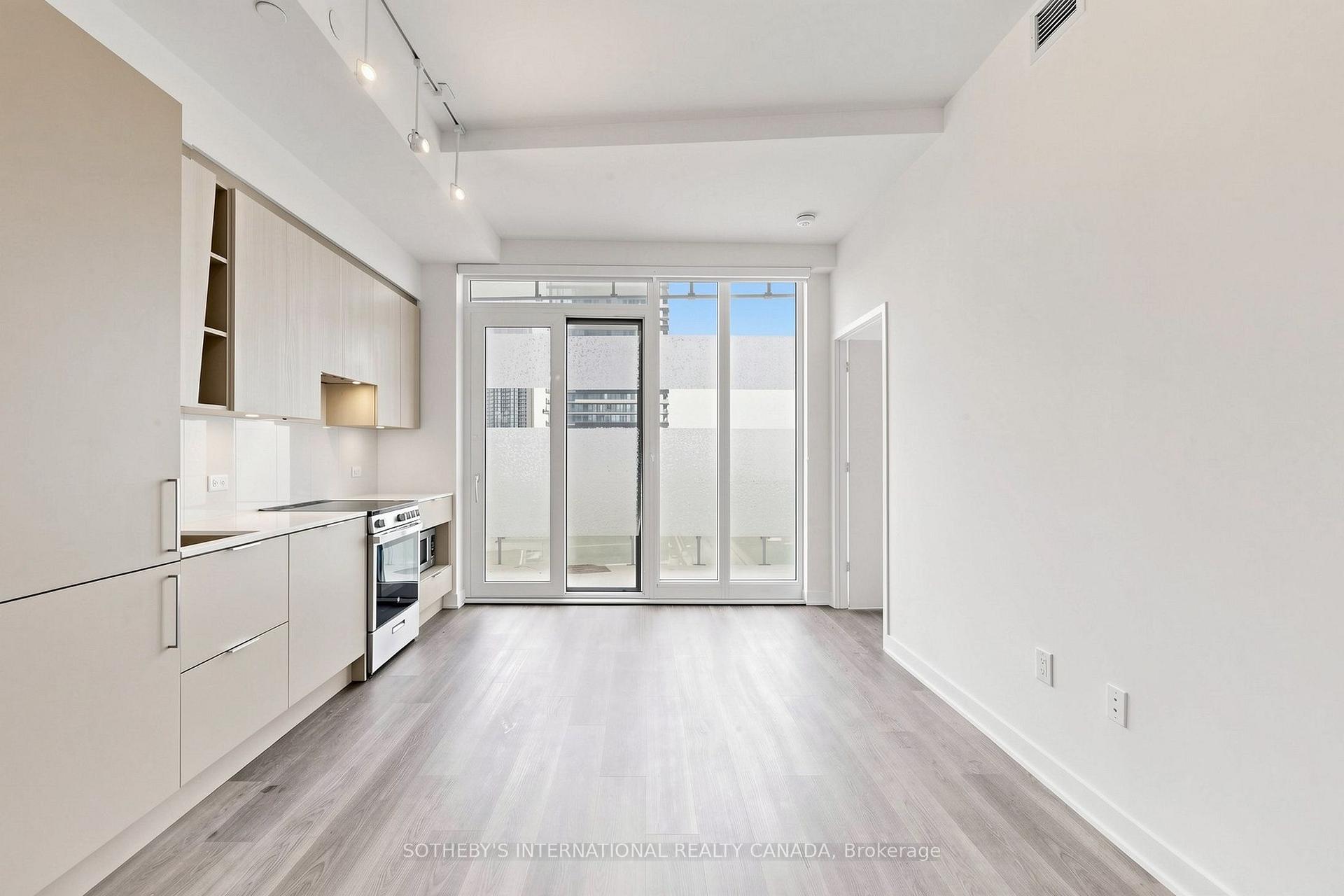 Photo 4 of Unit 1809, 3900 Confederation Parkway, Mississauga, City Centre — HOMEH