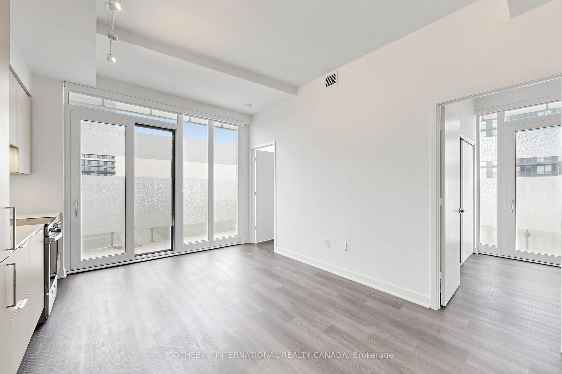 Photo 6 of Unit 1809, 3900 Confederation Parkway, Mississauga, City Centre — HOMEH